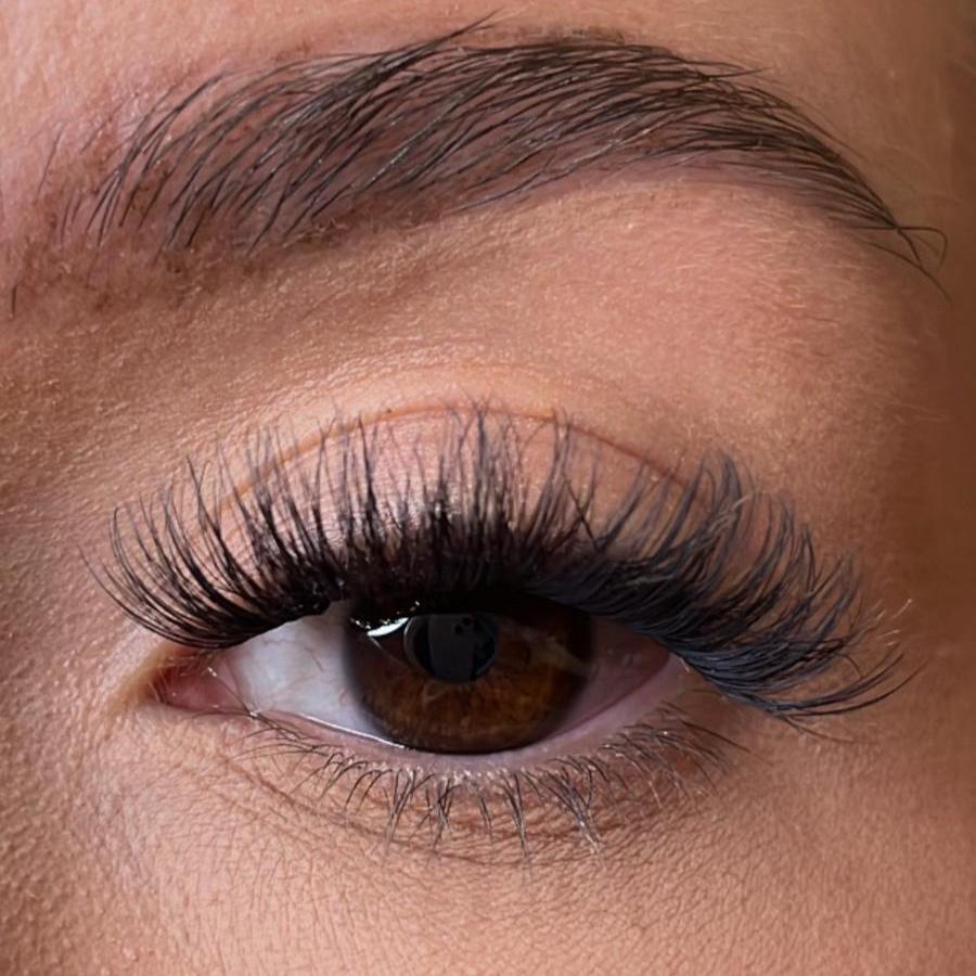 Self Adhesive Lashes -  No Faff Lash - Una NEW