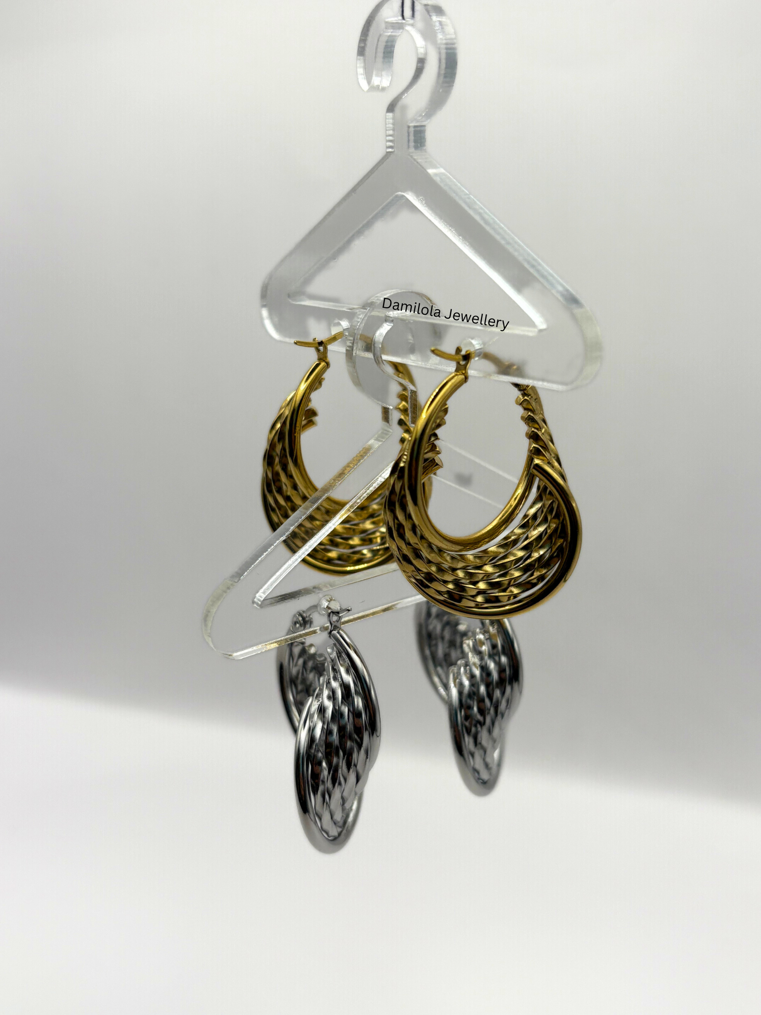 Luxe Gold ‘Idia’ Textured Swirl Hoops