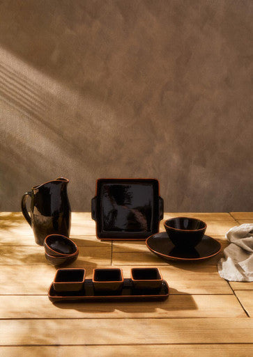 Calisto Terracotta Black Glazed Dinner Plate