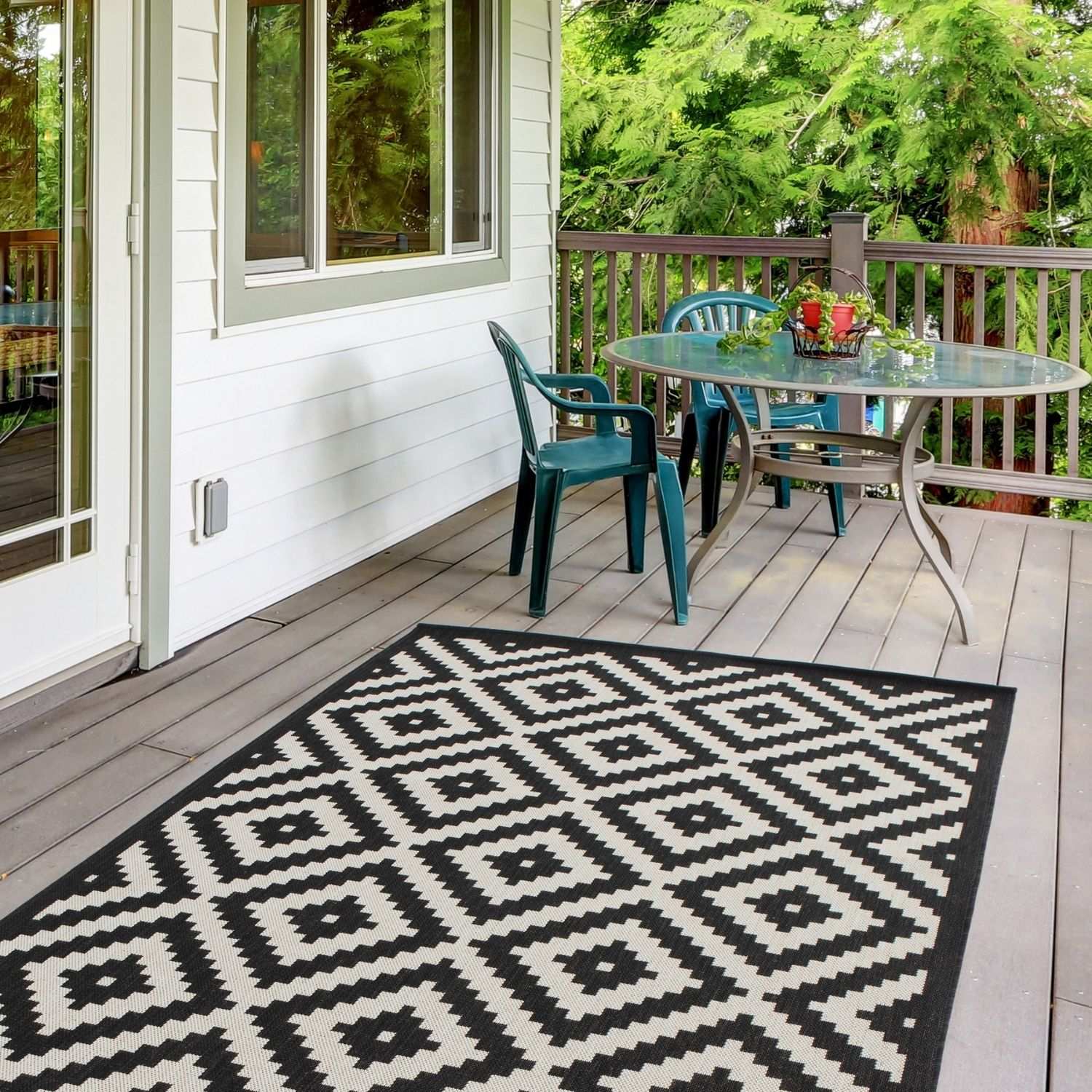 Ecology Outdoor Rug in Black and White Diamond Design - Durable and Stylish