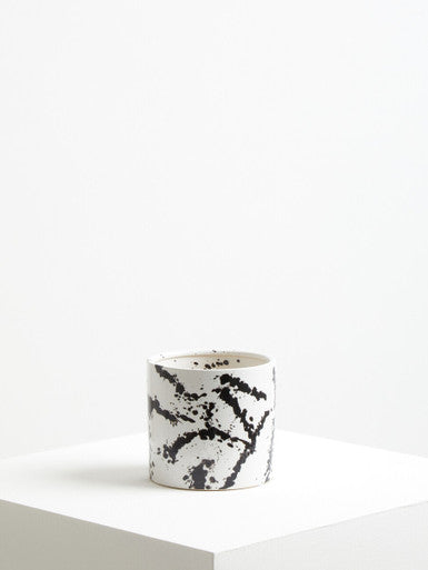 Sorrell Black and White Small Planter