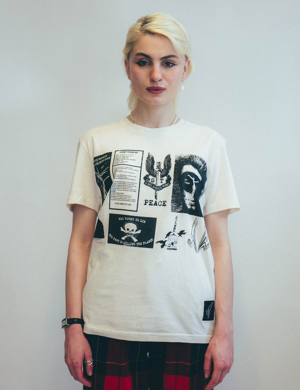 T-Shirt with Printed Patches in Ecru