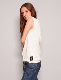 Che Vest in Ecru