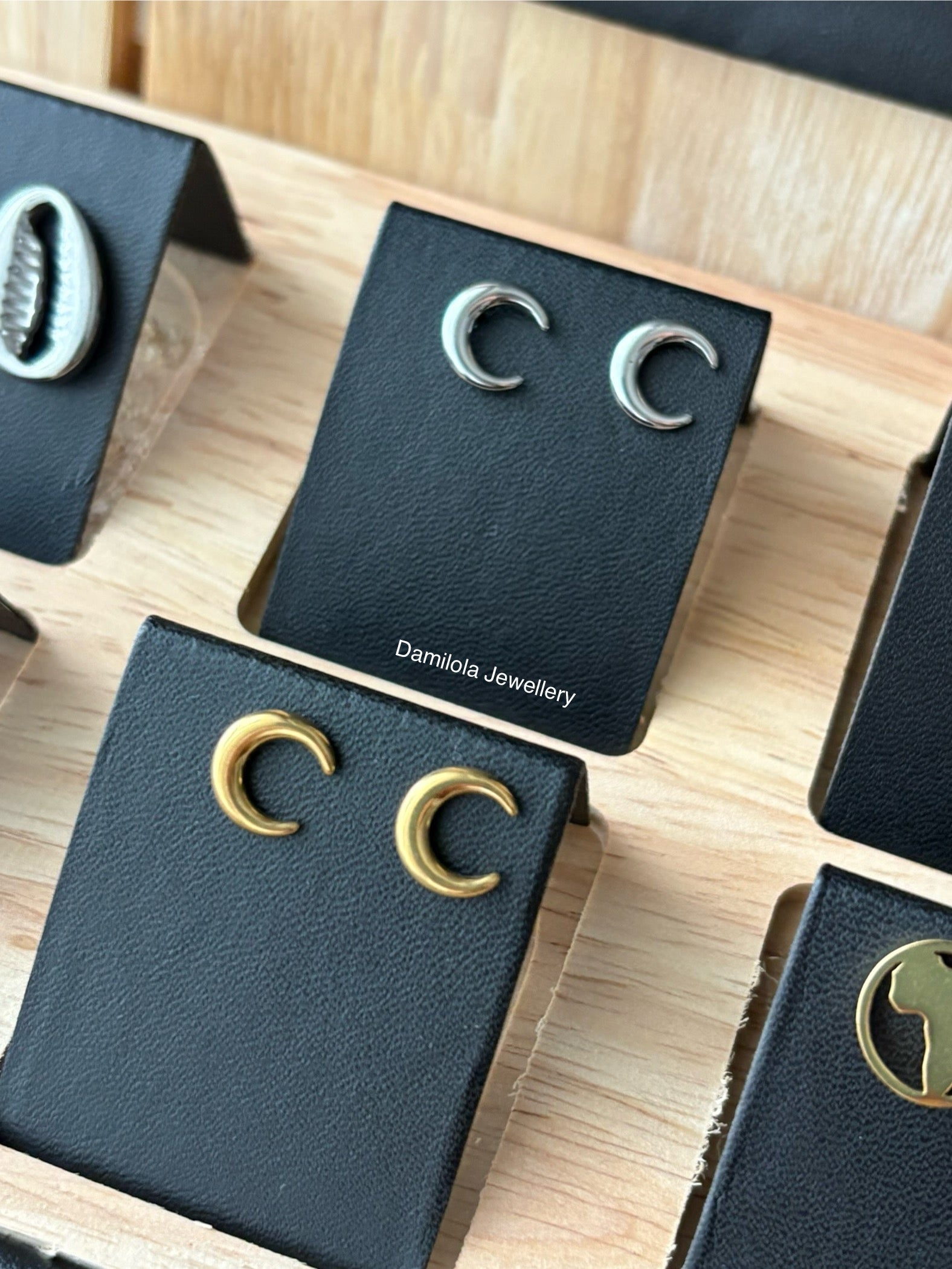 Crescent Moon ‘Luna’ Stud Earrings - Gold/Silver