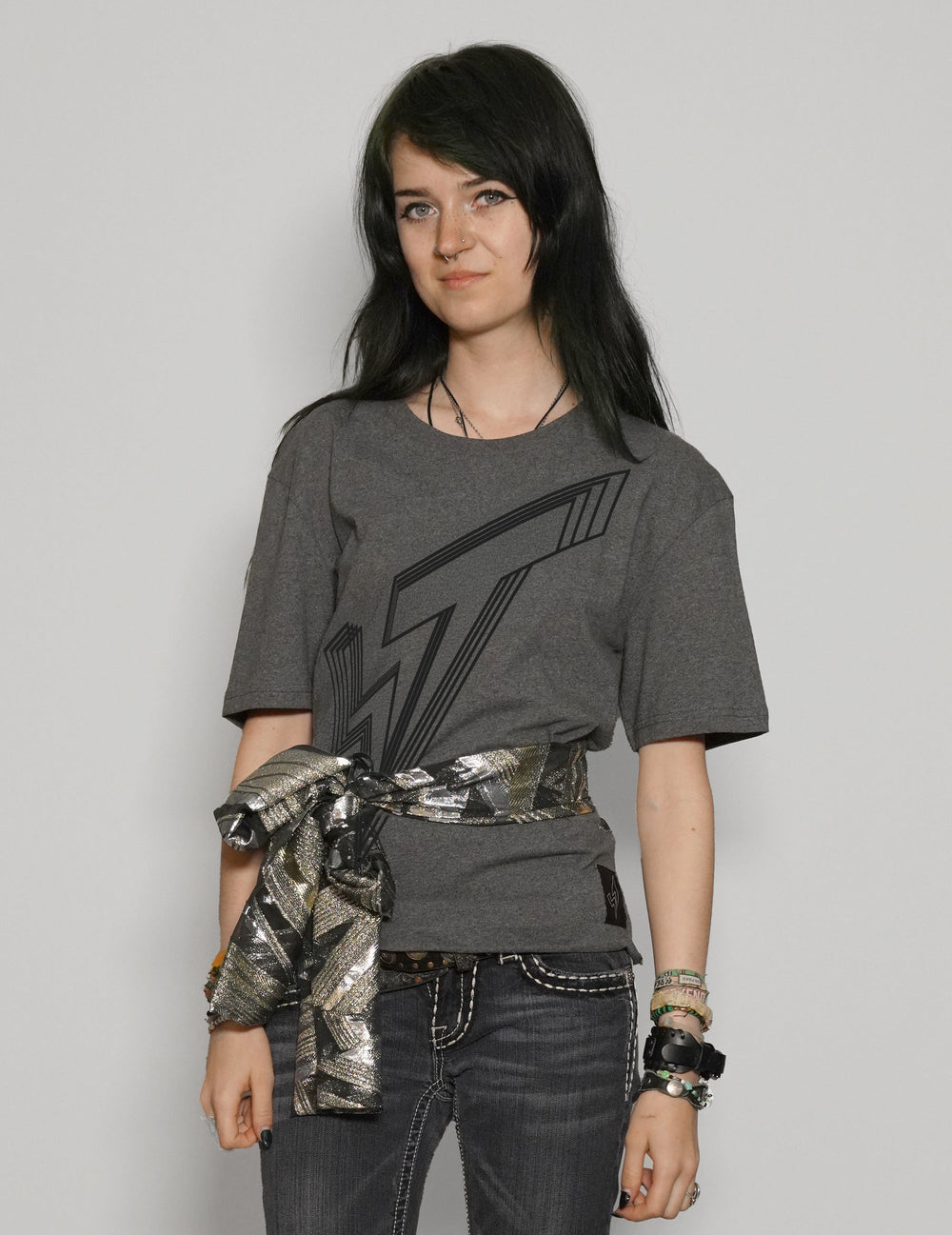 ST Lined Logo Tie-Tee in Grey with Silver Tie
