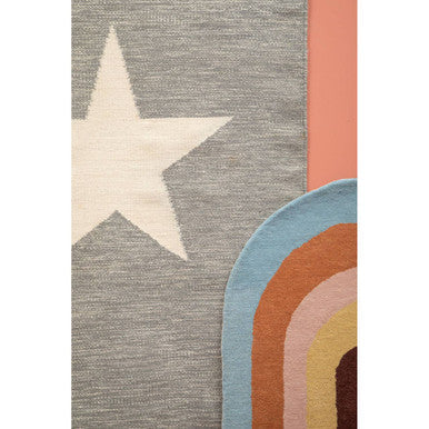 Kids Rainbow Rug - Hand-Woven Style and Comfort for Playful Spaces