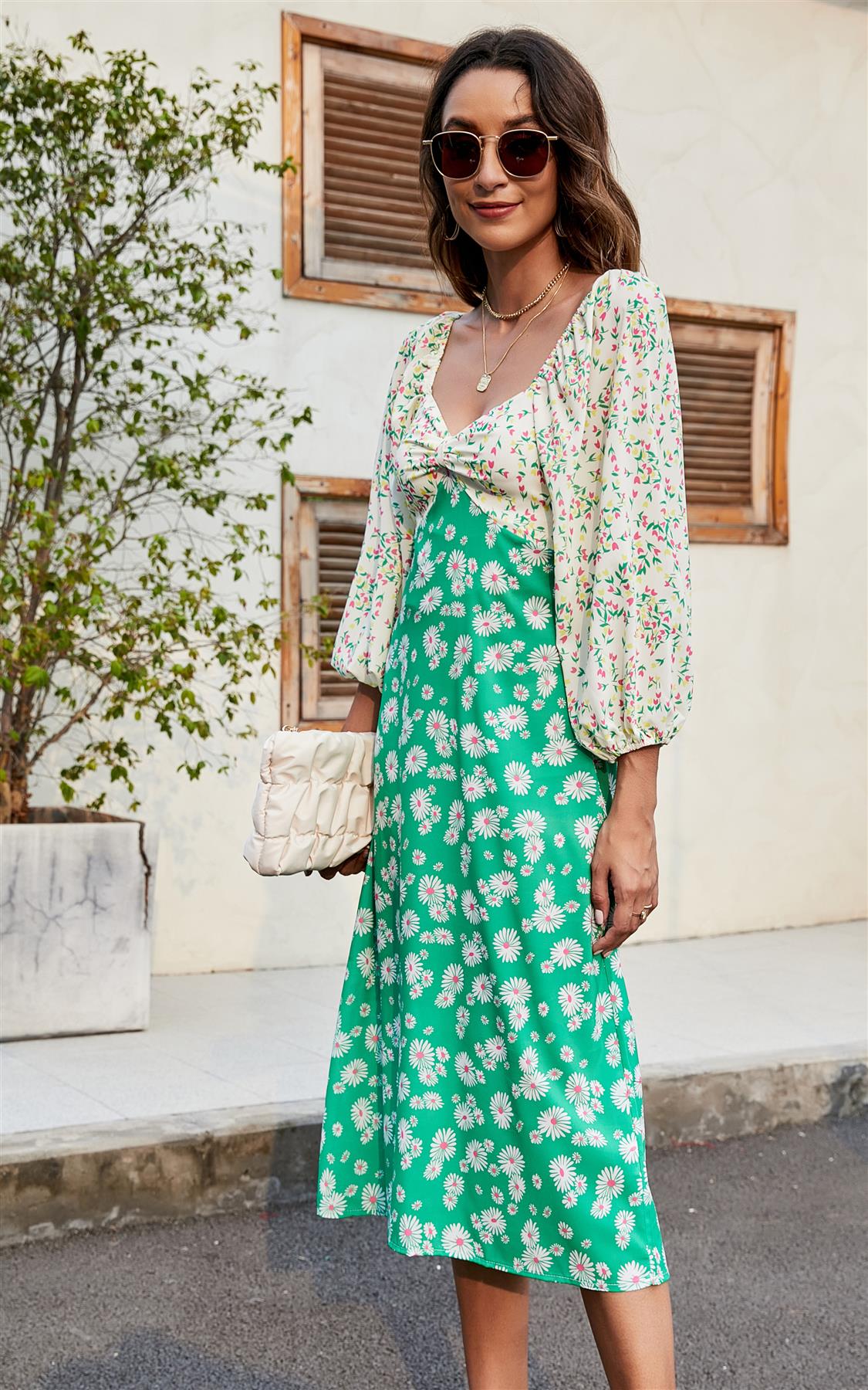 Daisy Floral Heart Neck Puff Sleeve Midi Dress In Green