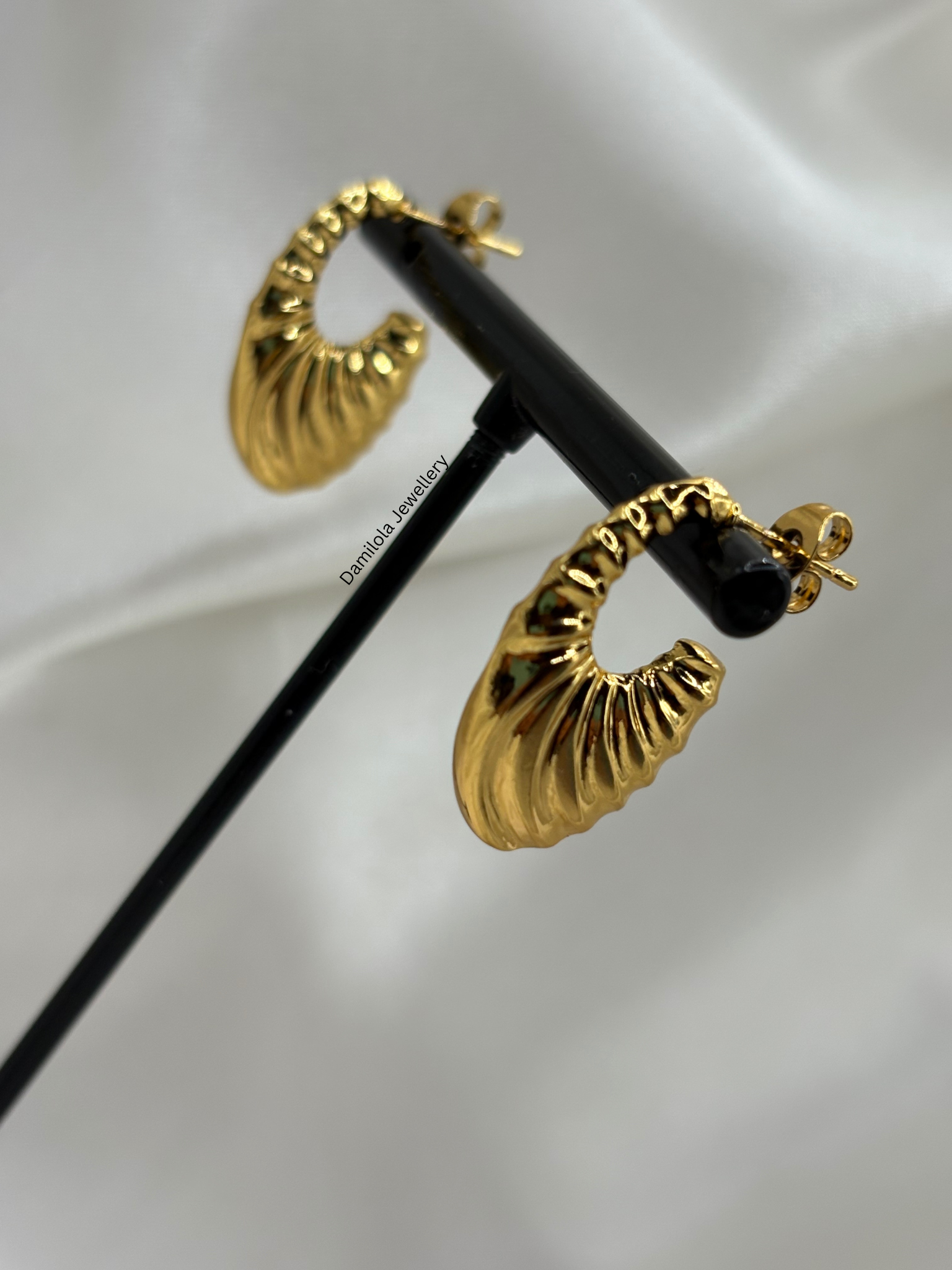 Gold ‘Ruby’ Ripple Hoops