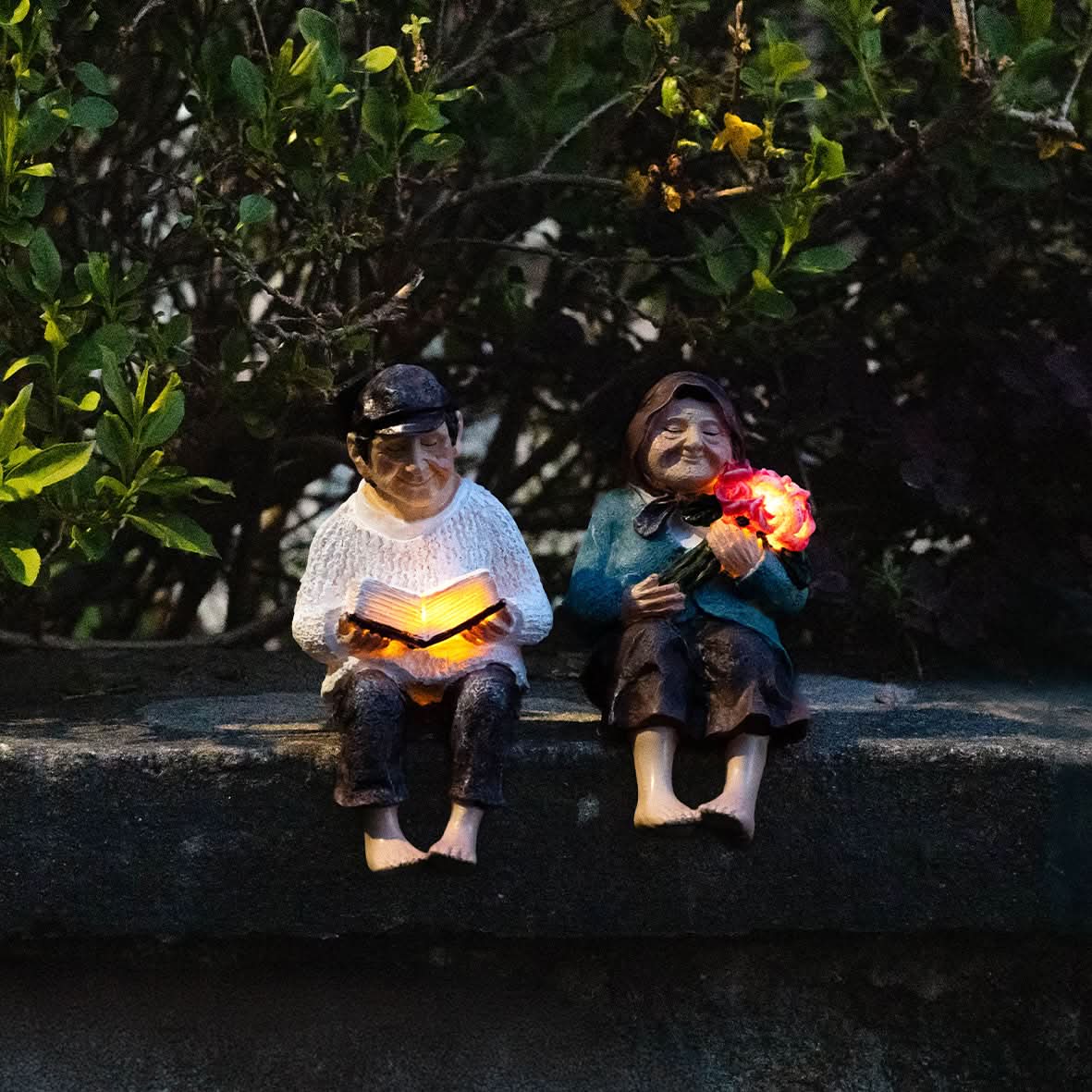 Grandmother & Grandfather Solar Garden Ornament Set