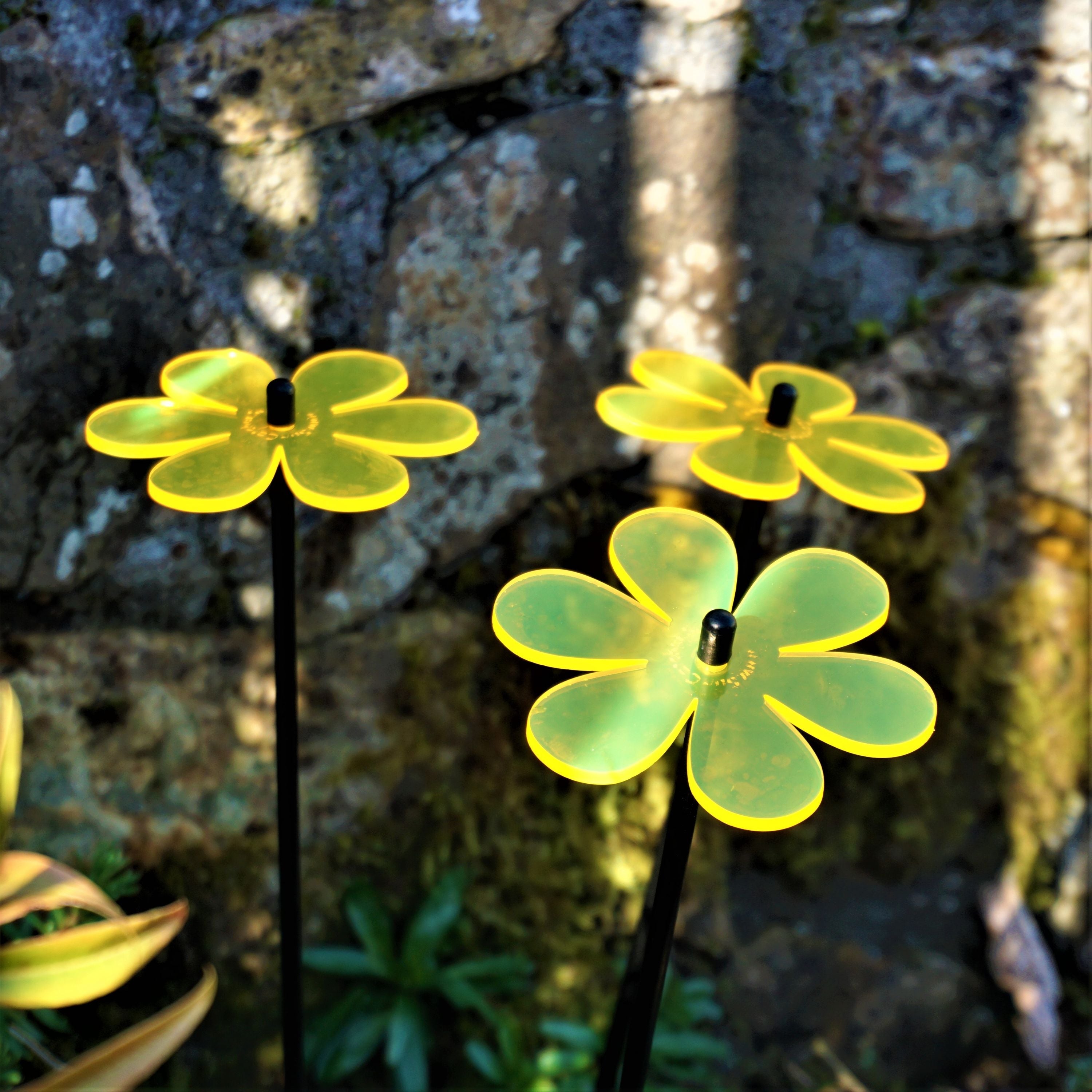 Garden Décor Ornaments Set of 3 'Daisies'