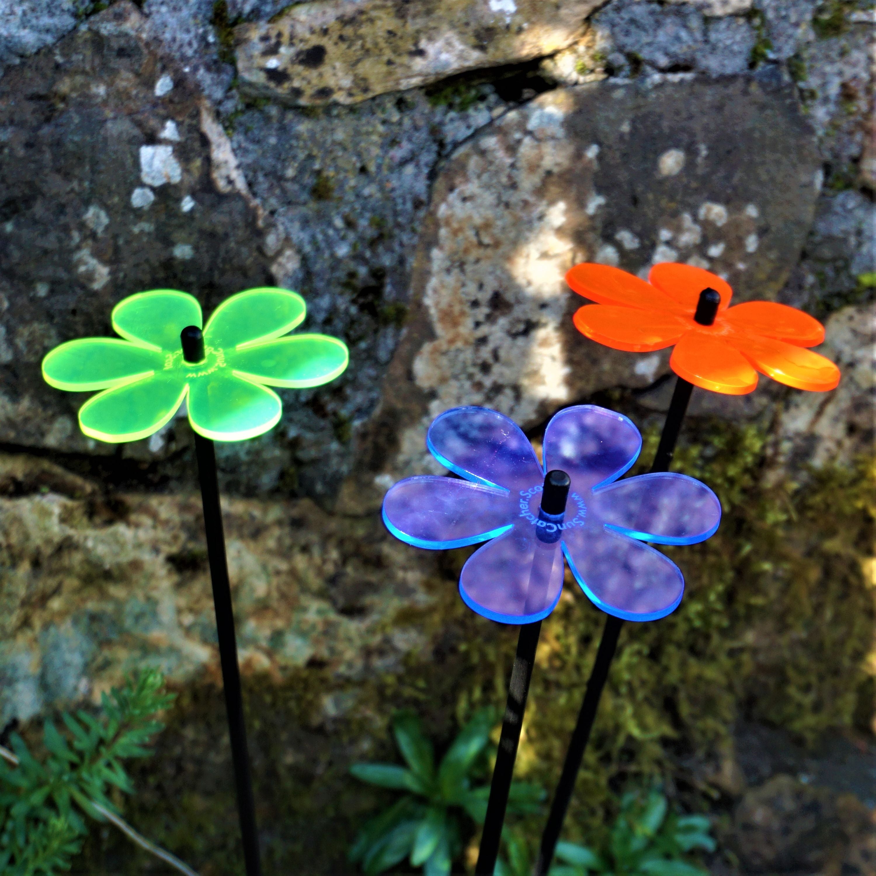 Garden Décor Ornaments Set of 3 'Daisies'