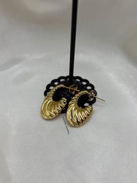Gold ‘Ruby’ Ripple Hoops