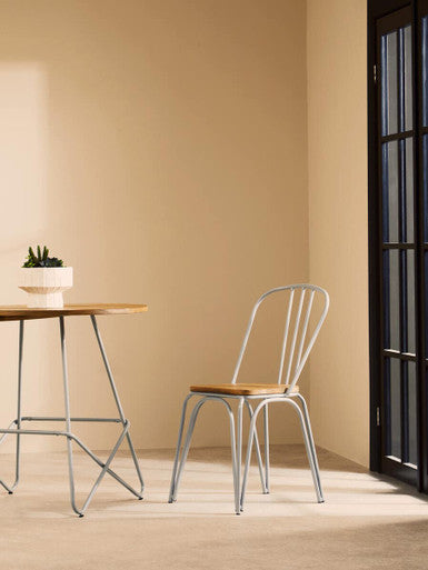 District Grey Metal And Elm Wood Round Table