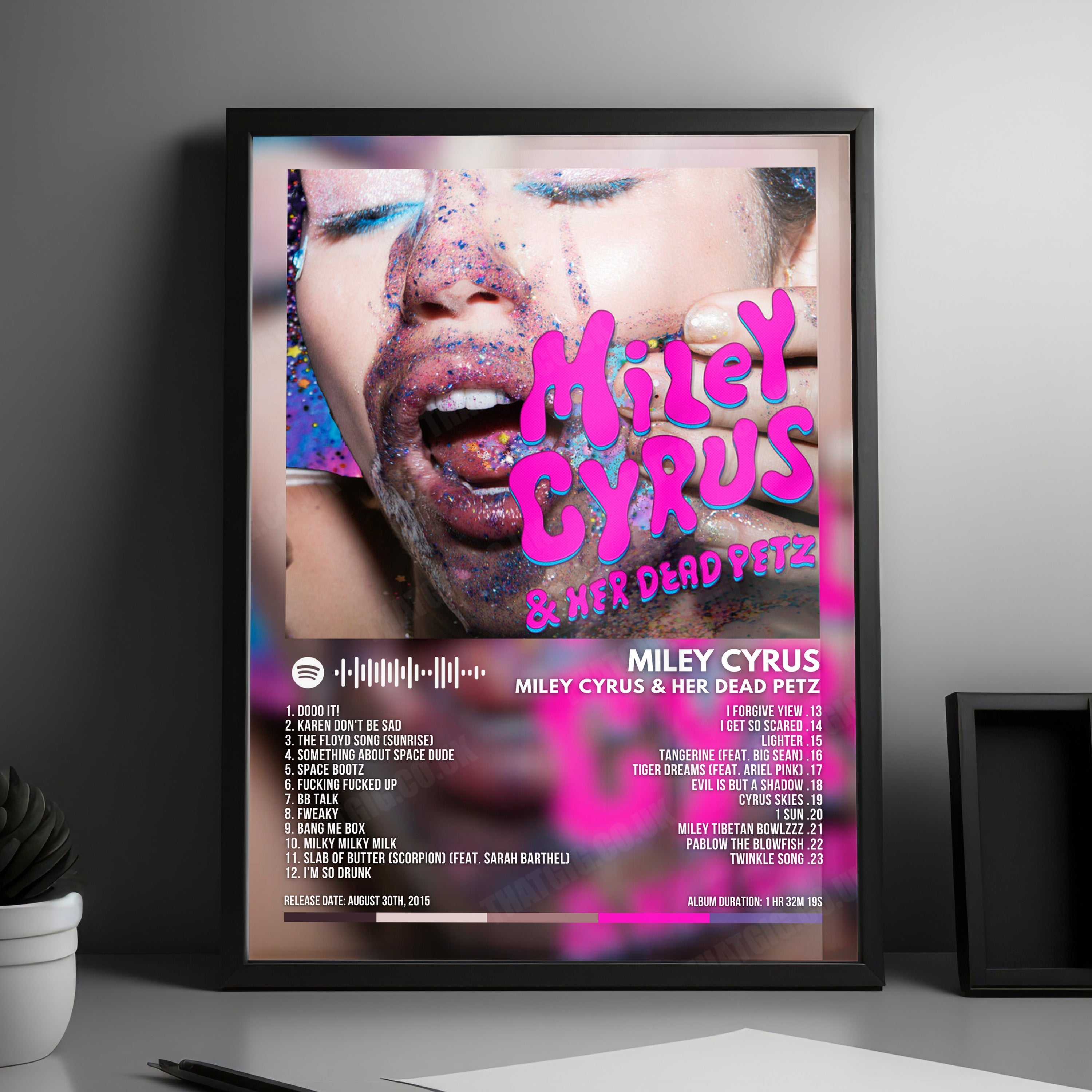 Miley Cyrus "Miley Cyrus & Her Dead Petz" Album Cover Poster - with Complete Tracklist