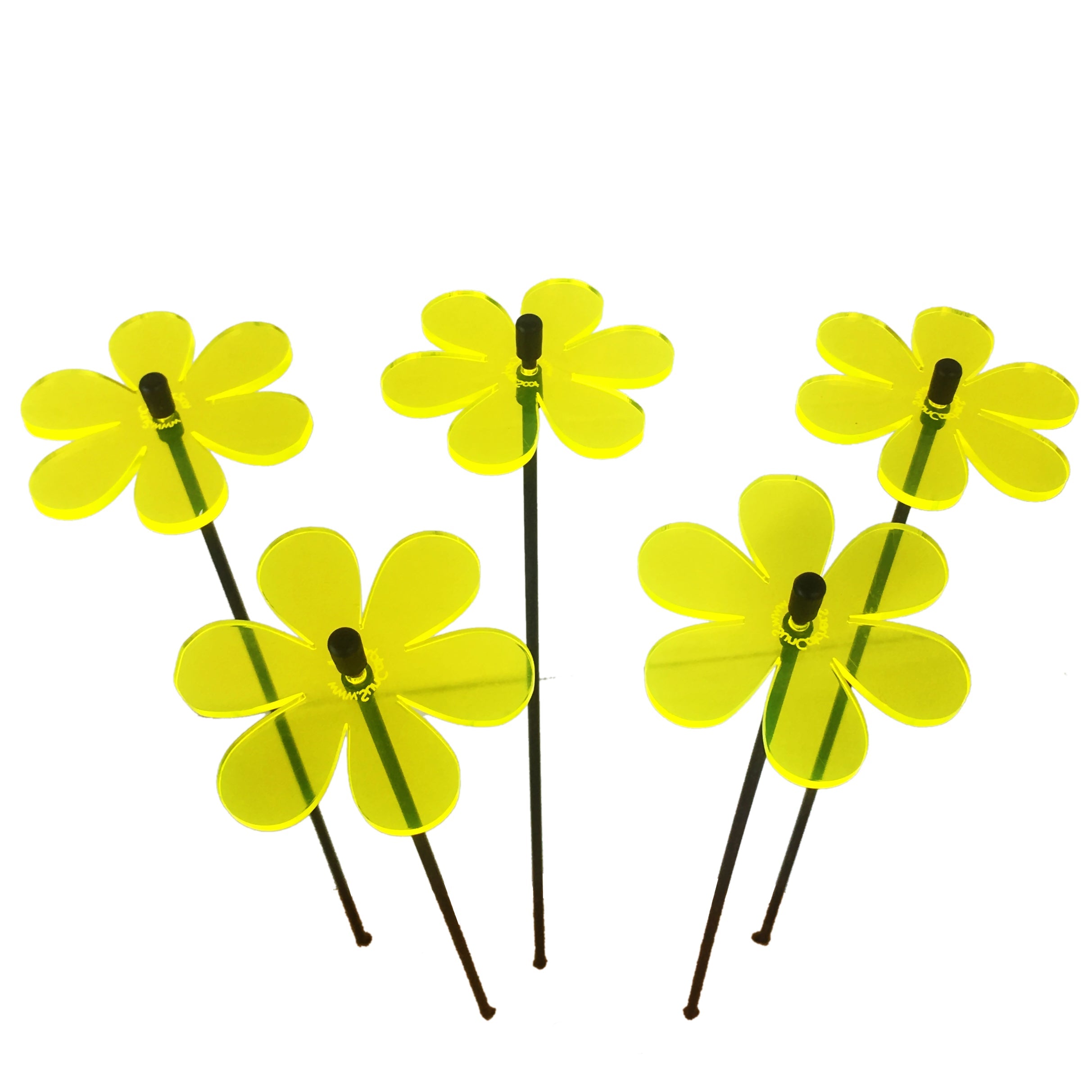 Small Garden Décor Ornaments Set of 5 'Daisy'