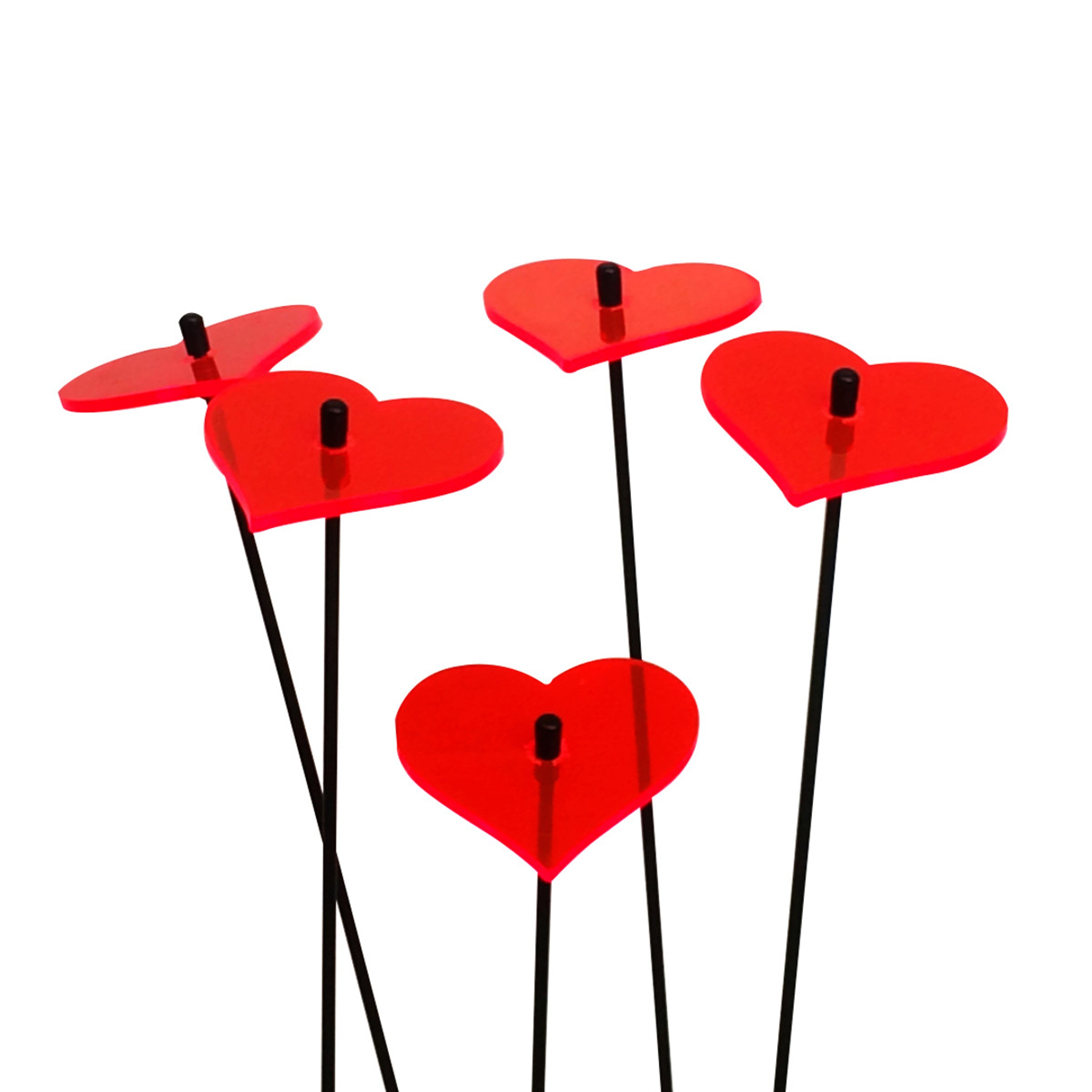 Small Garden Décor Ornaments Set of 5 'Hearts'