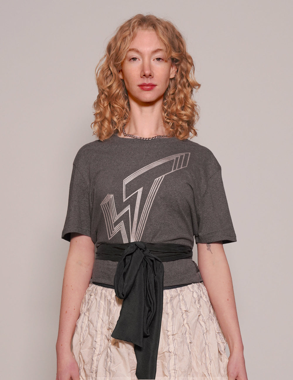 ST Silver Logo Tie-Tee in Grey with Black Tie