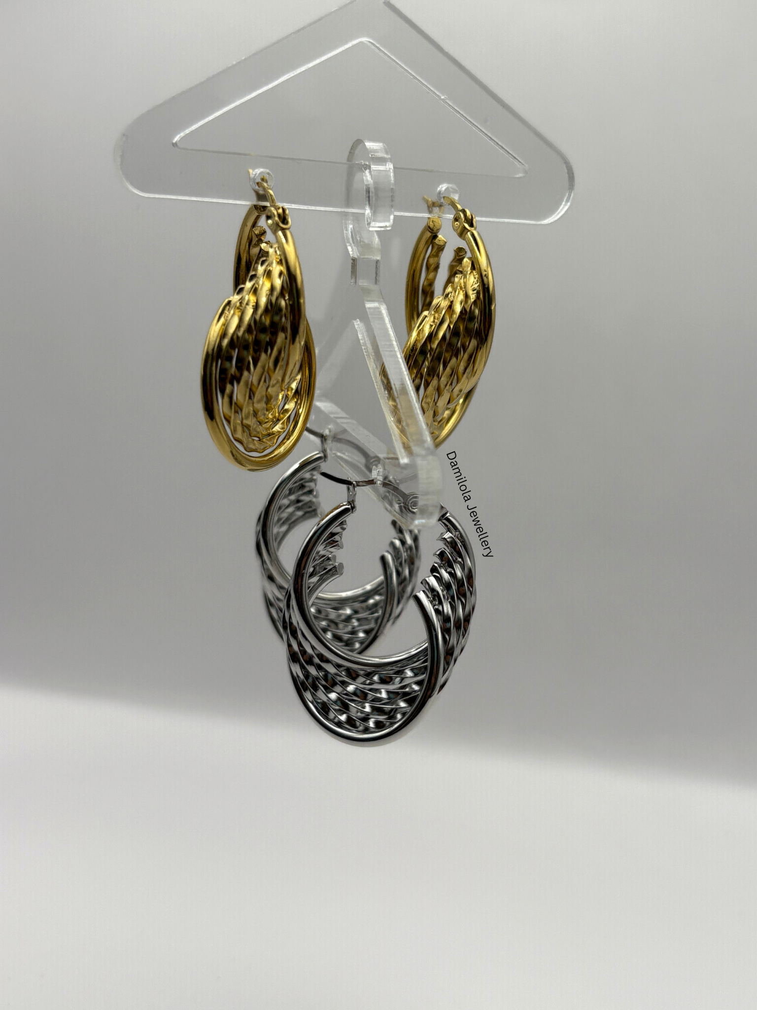 Luxe Gold ‘Idia’ Textured Swirl Hoops