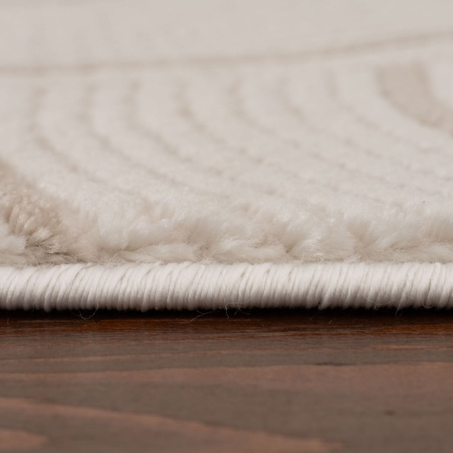 Cream-Beige Geometric Area Rug 6070 for Stylish Living Spaces