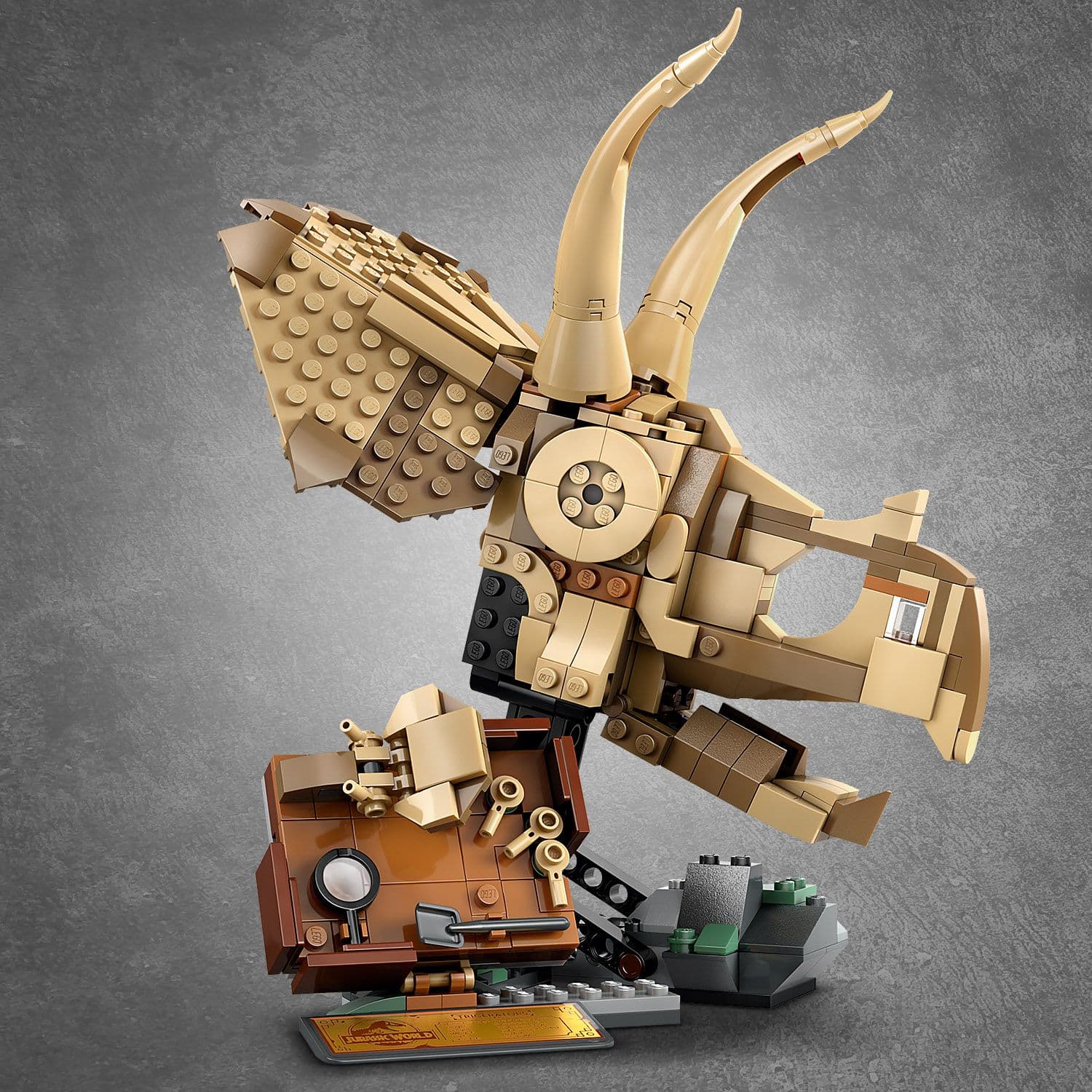 Lego Jurassic World 76969 Dinosaur Fossils: Triceratops Skull Ages 9+