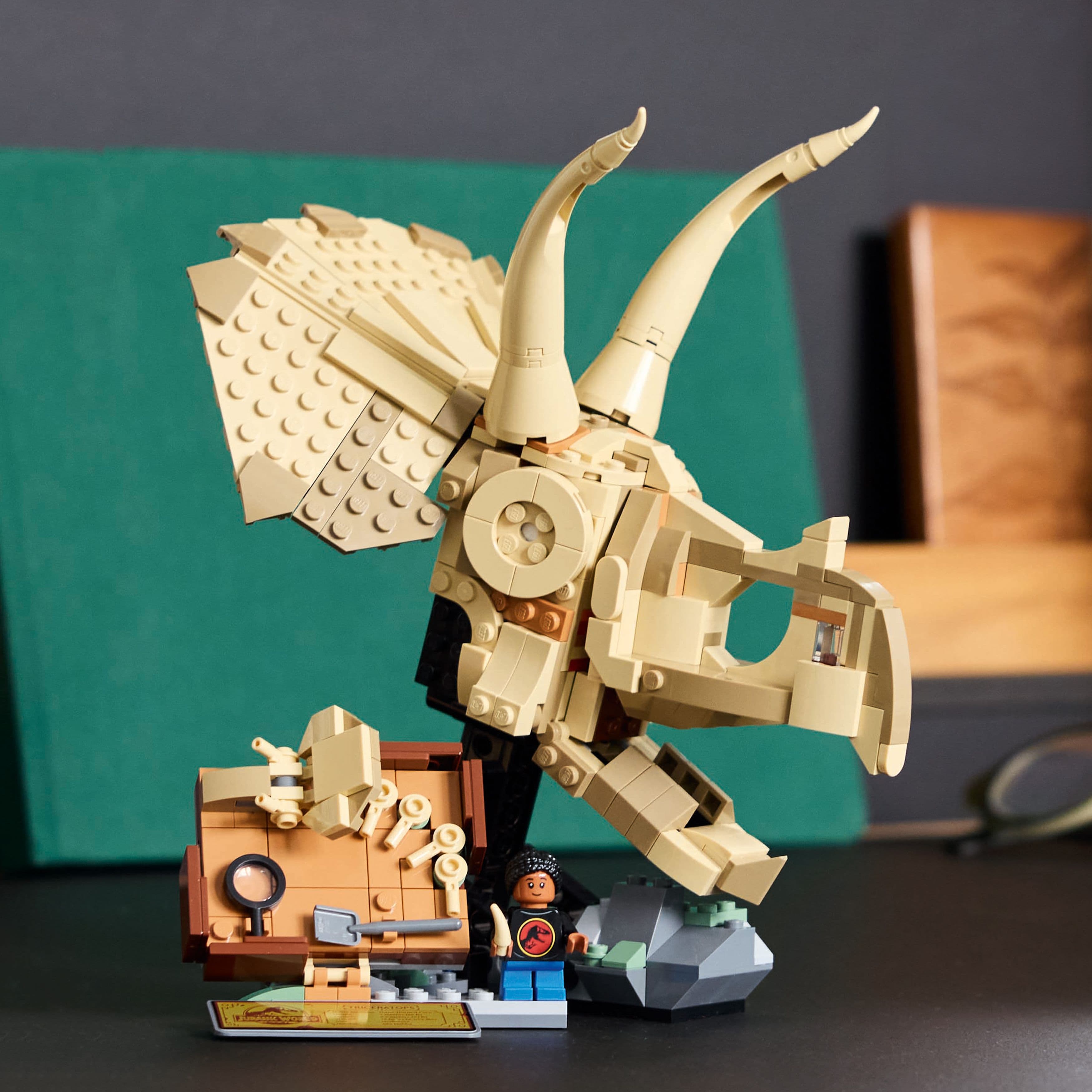 Lego Jurassic World 76969 Dinosaur Fossils: Triceratops Skull Ages 9+