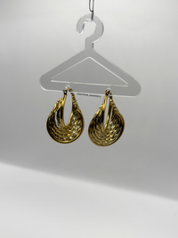 Luxe Gold ‘Idia’ Textured Swirl Hoops