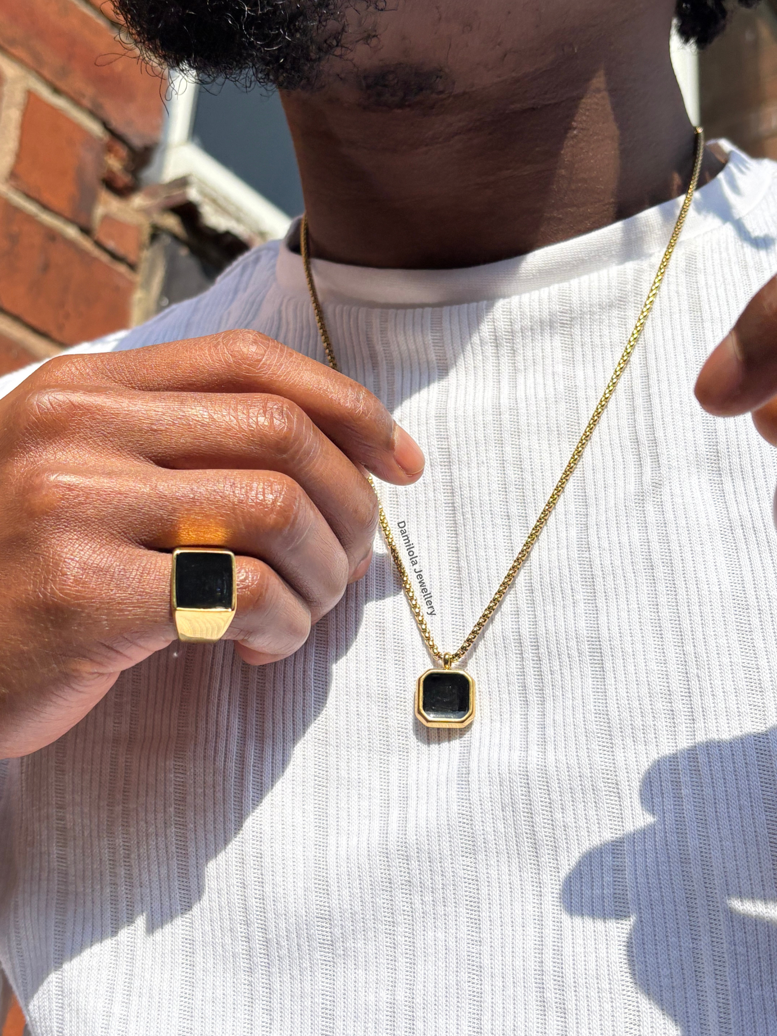 Gold ‘King Noir’ Onyx Men’s Ring