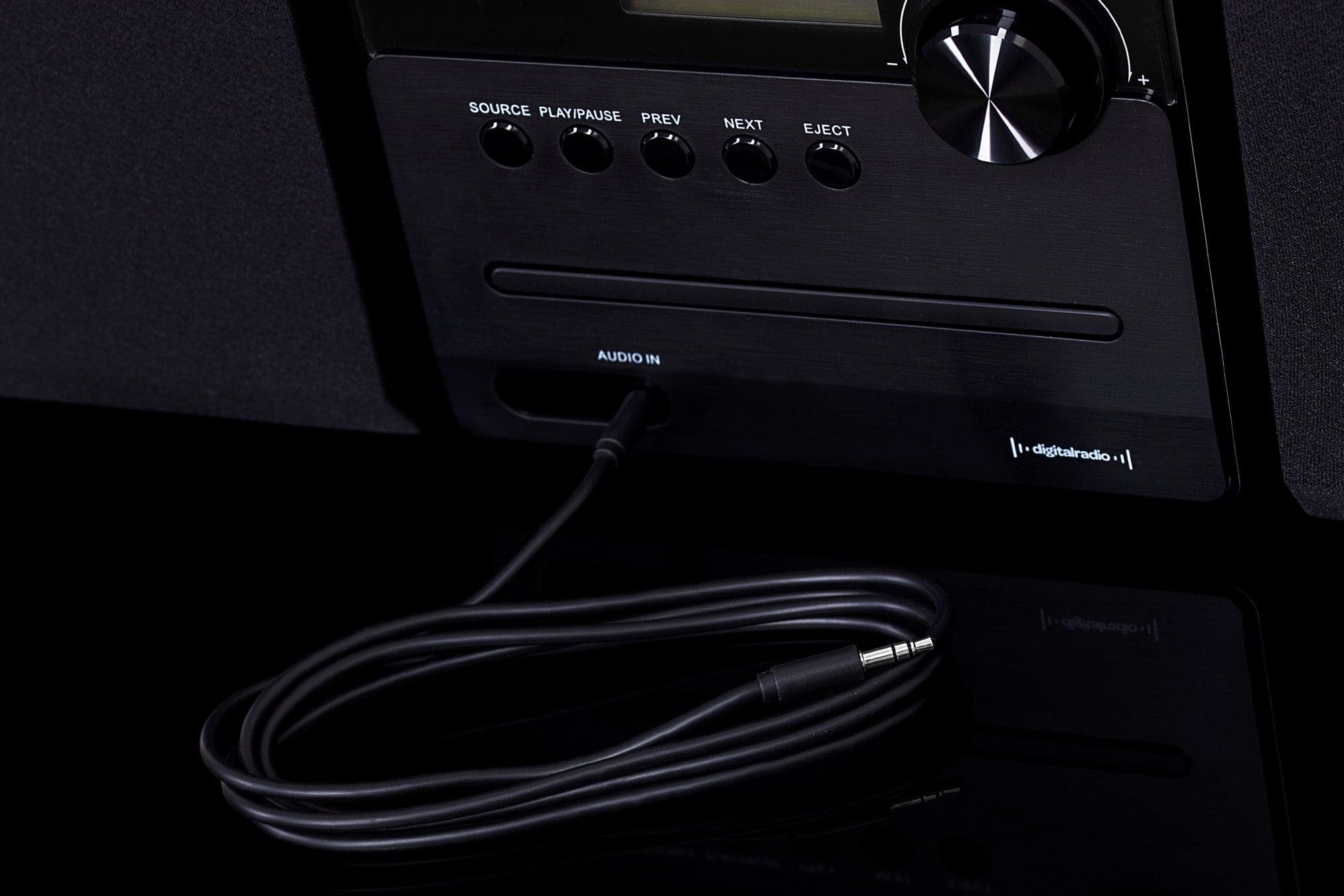 Maplin 3.5mm Aux Stereo 3-Pole Jack Plug to 3.5mm 3-Pole Jack Plug Cable - Black, 2m