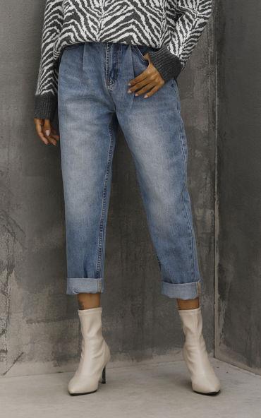 High Waist Mom Loose-fit Ankle Jeans