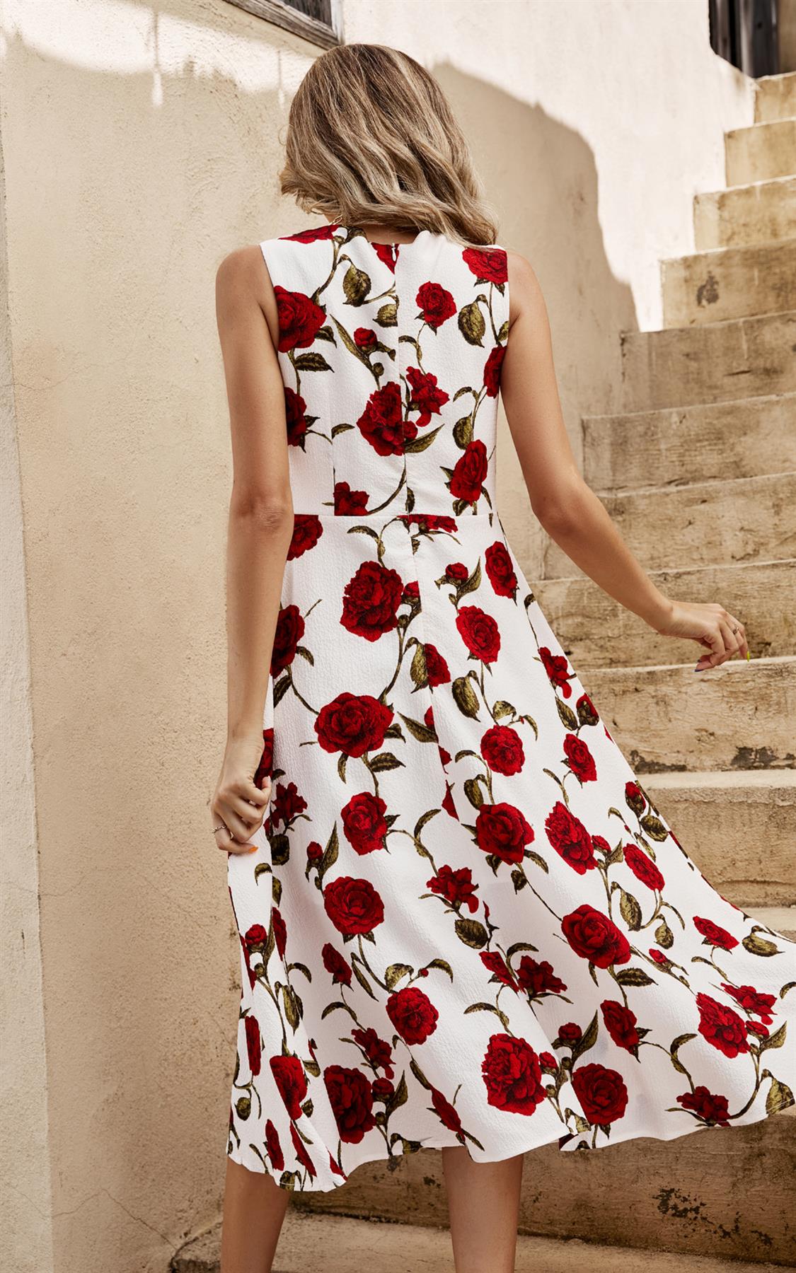 Red Roses Print Heart Neck Midi Dress In Off White