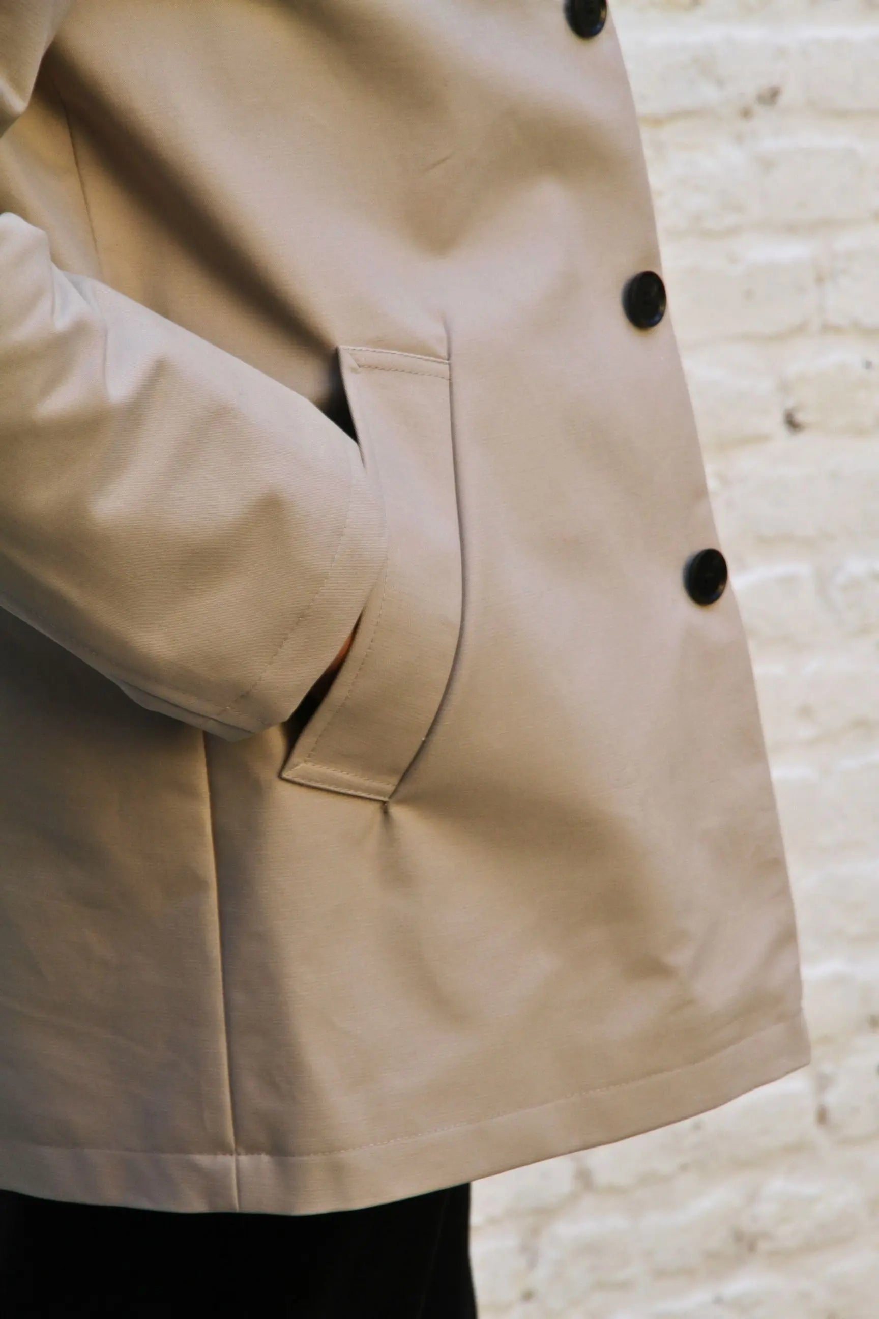 Bank Short Mac Lined  - Putty DX