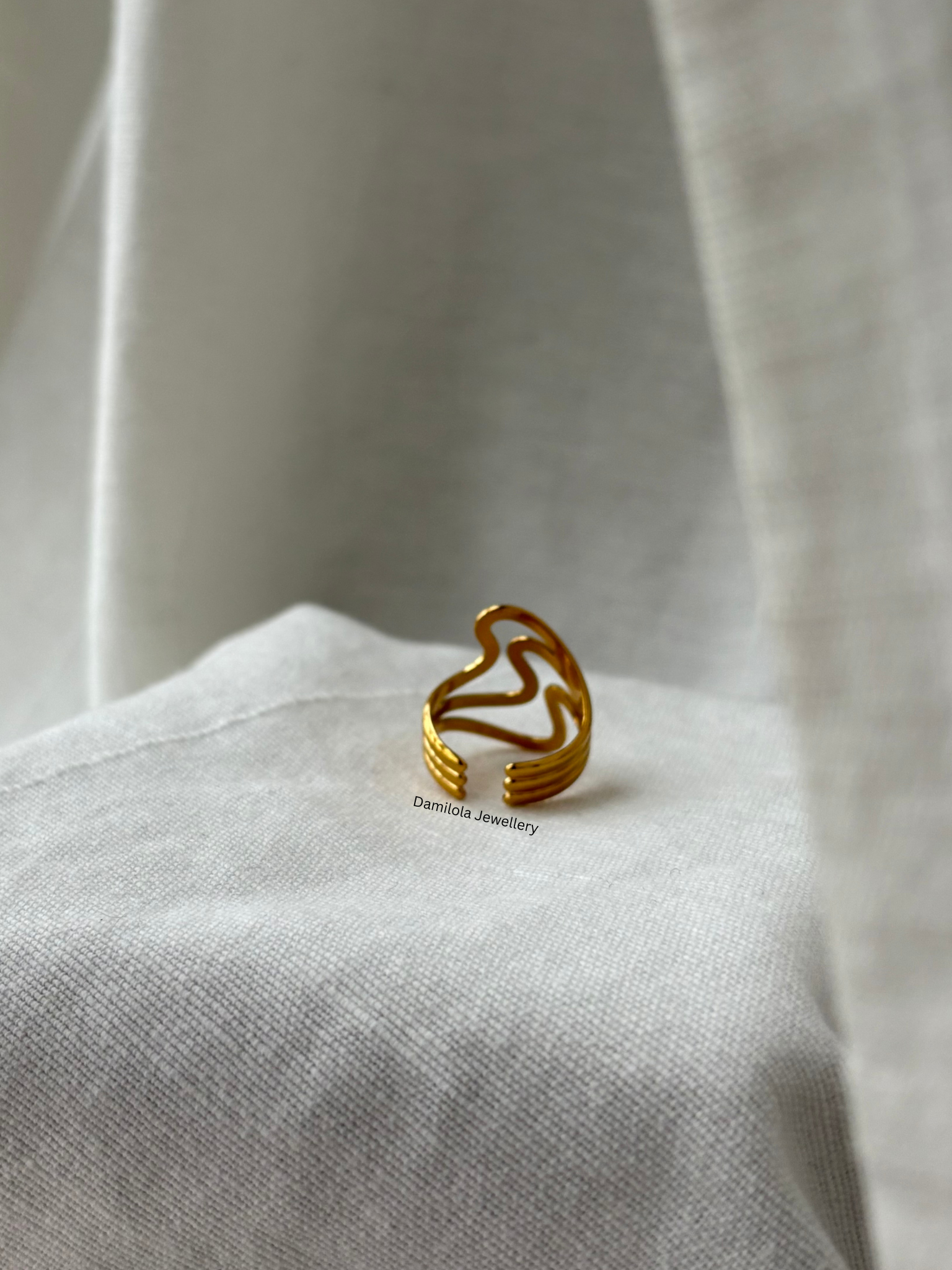 Trinity Ring - Gold/Silver