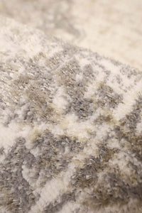 Cadiz Vintage-Inspired Natural Polyester Rug for Timeless Home Style