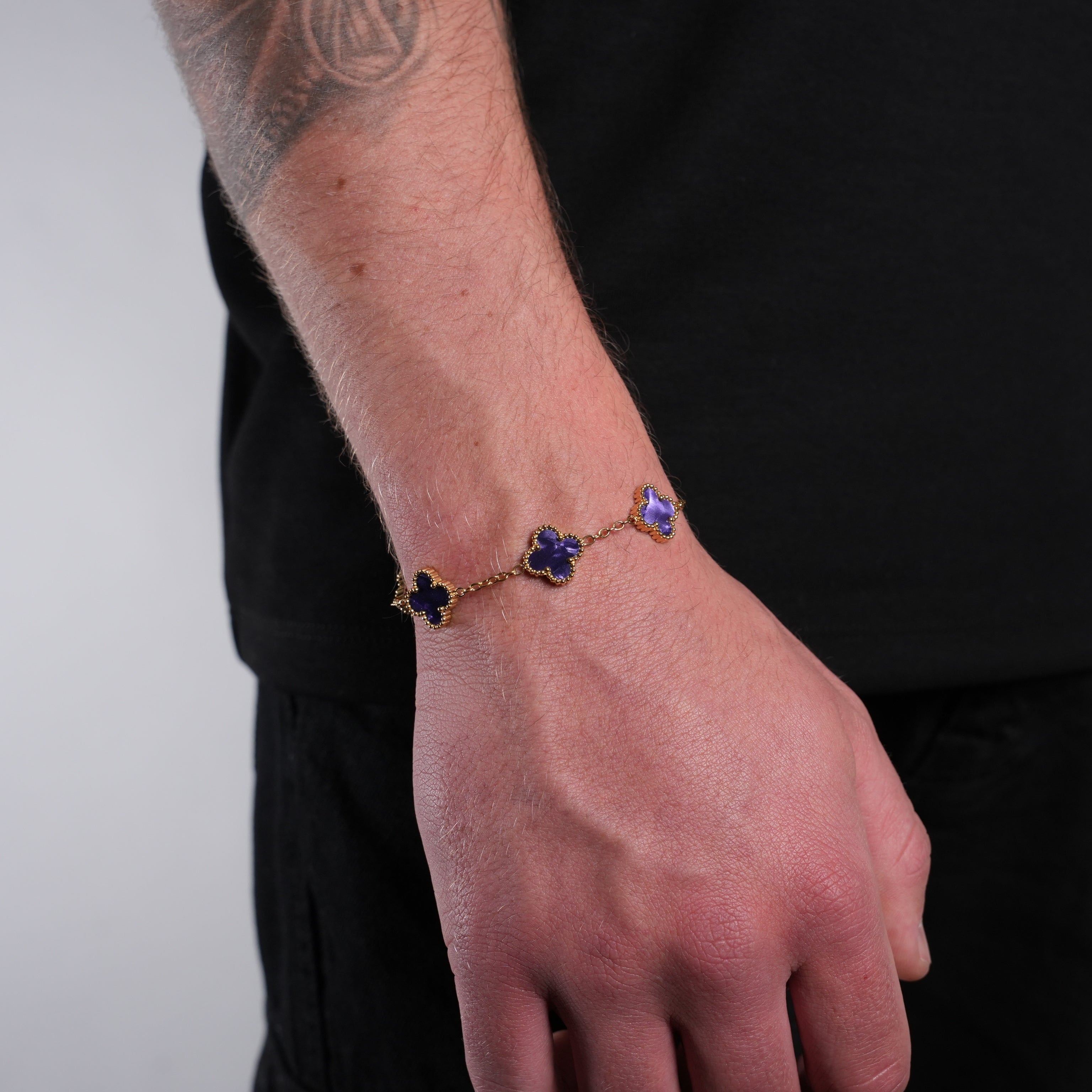 Gold Pearl Clover Bracelet (Purple)