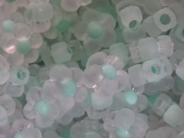 'Green Daisy'  Frosted Acrylic Flower Shaped Beads   12x12.5x6mm, Hole: 2.5mm