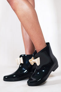 TRISH  LOW HEEL ANKLE WELLIES WITH NUDE BOW IN BLACK PATENT FAUX LEATHER