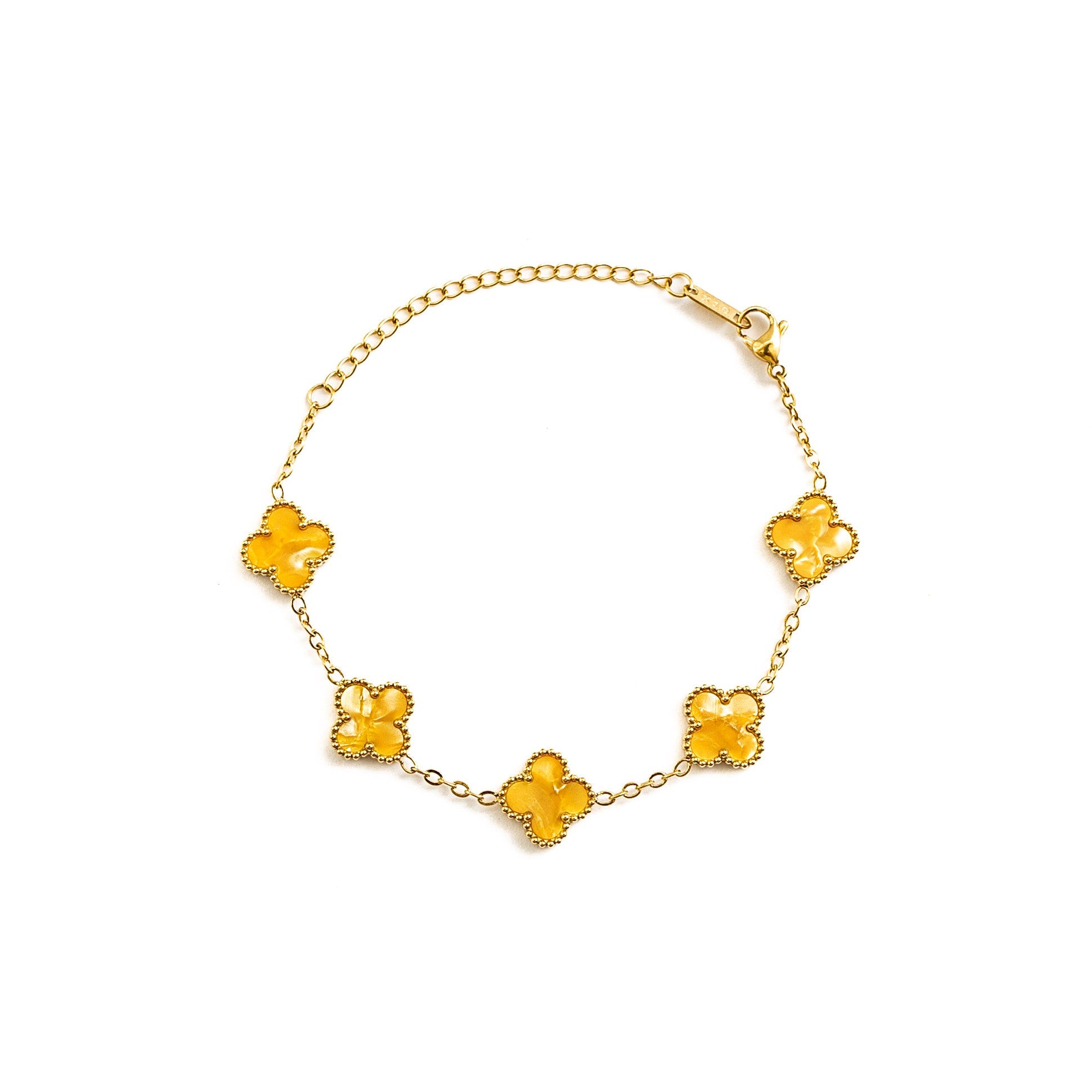 Gold Pearl Clover Bracelet (Apricot)