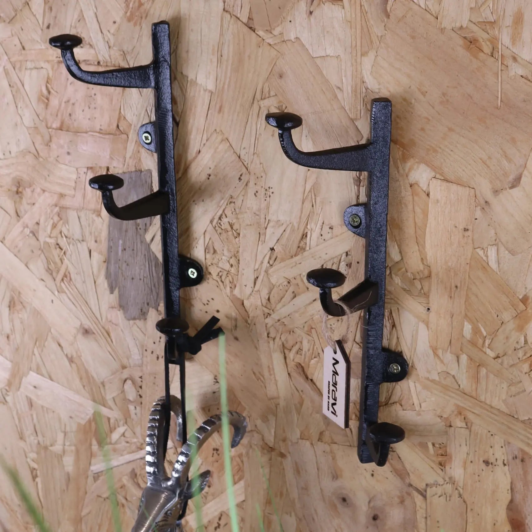 Tehla Modern Metal Vertical Hat Rack Wall Hooks – Set of 2