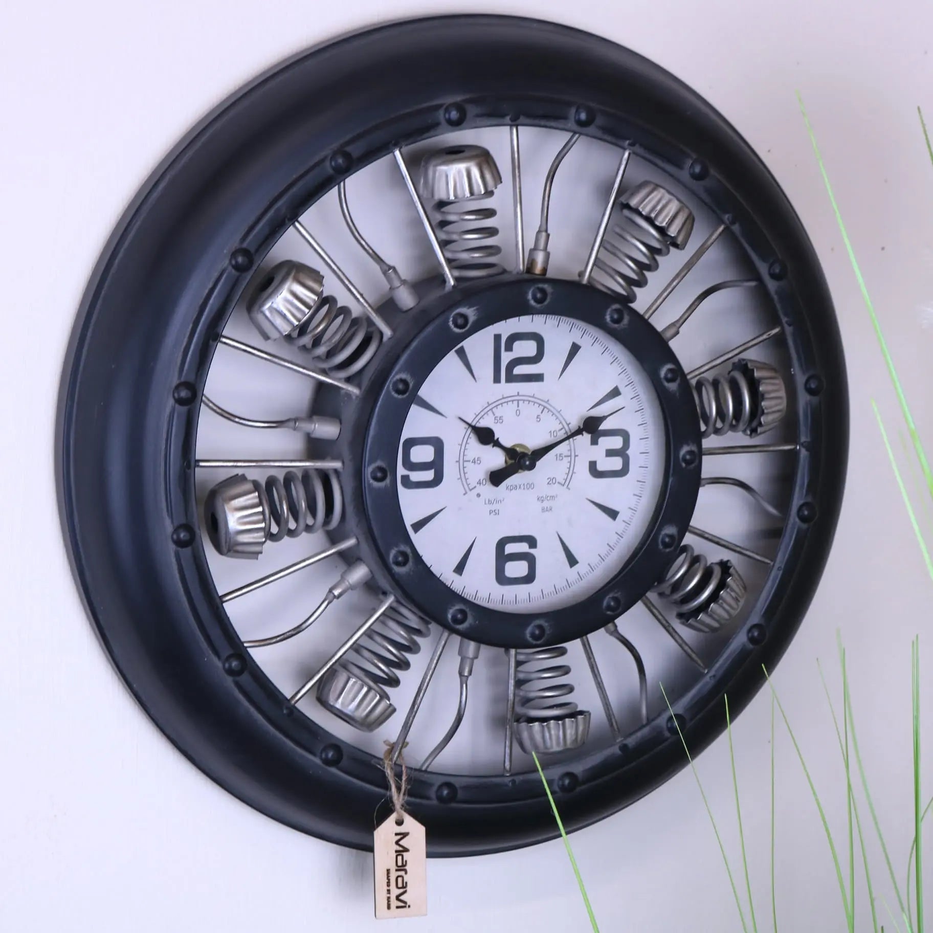 Engine Style Industrial Wall Clock 40cm