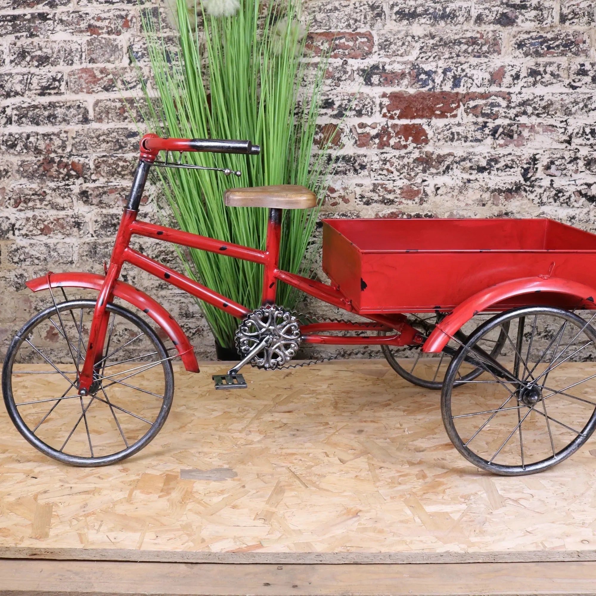 Rahi Vintage Mini Tricycle Ornament – Charming Decorative Storage Piece