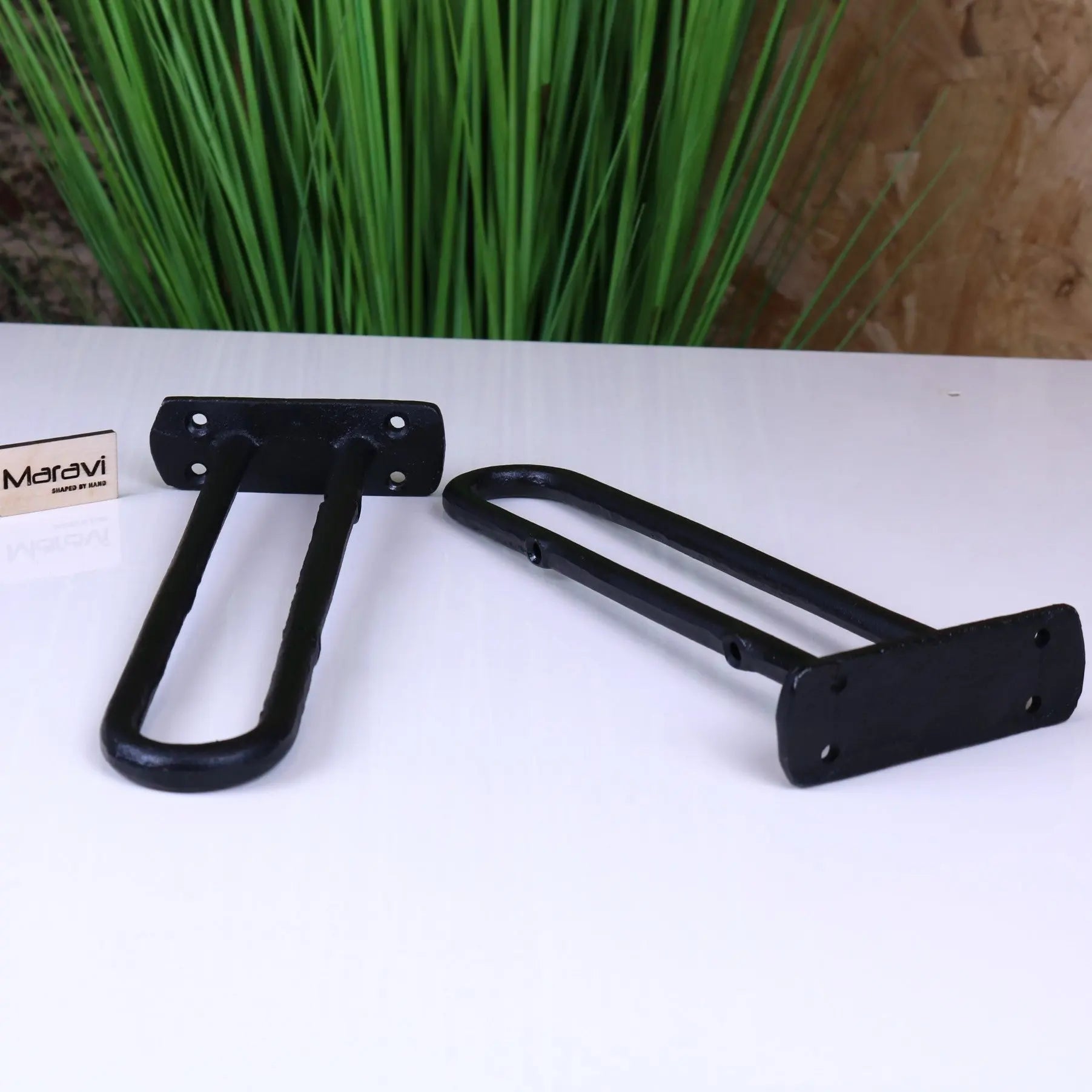 Tehla Industrial Style Shelf Bracket Set - Sturdy Metal Brackets for Stylish Storage