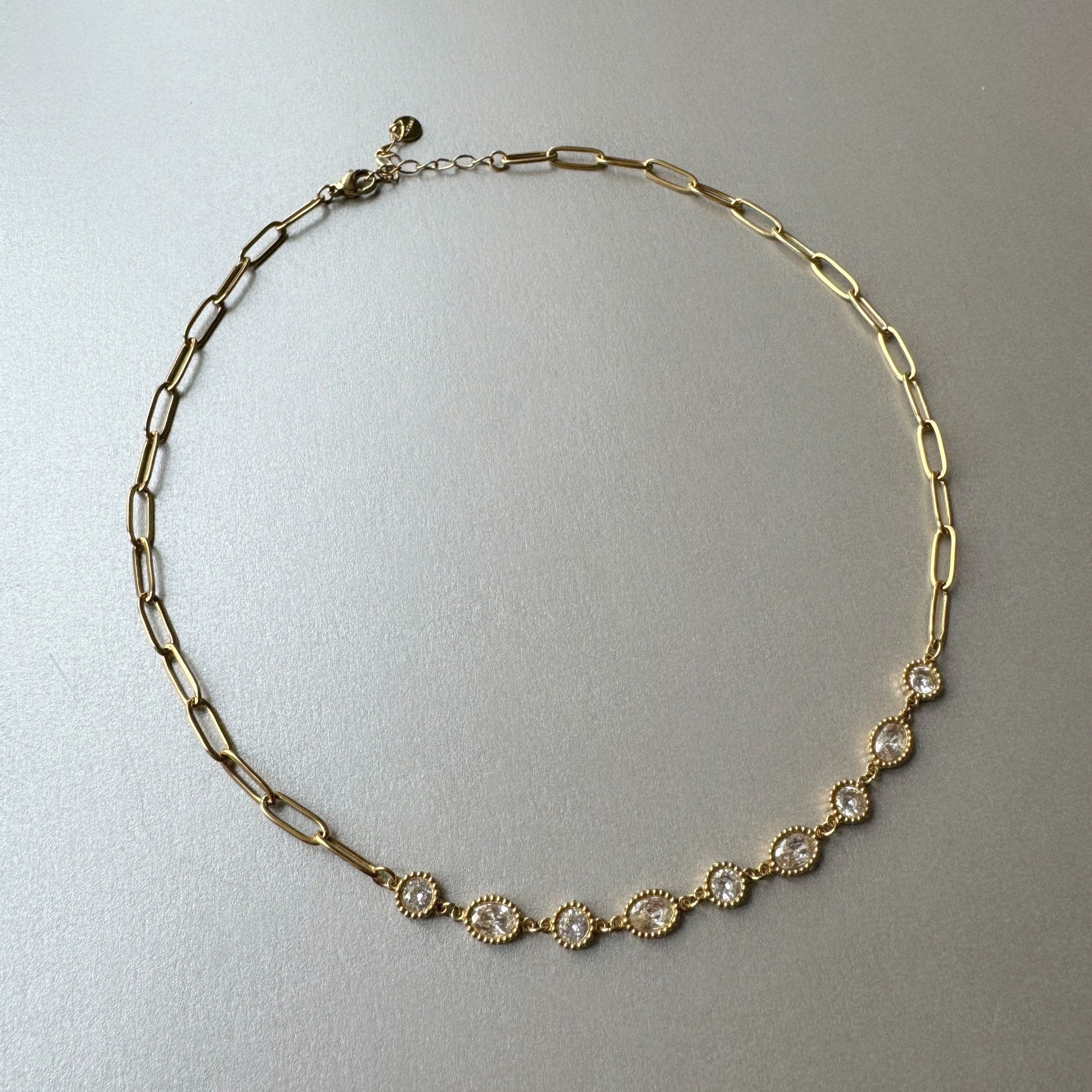 Mellie Luxe 18k Gold Plated Jewelled Necklace