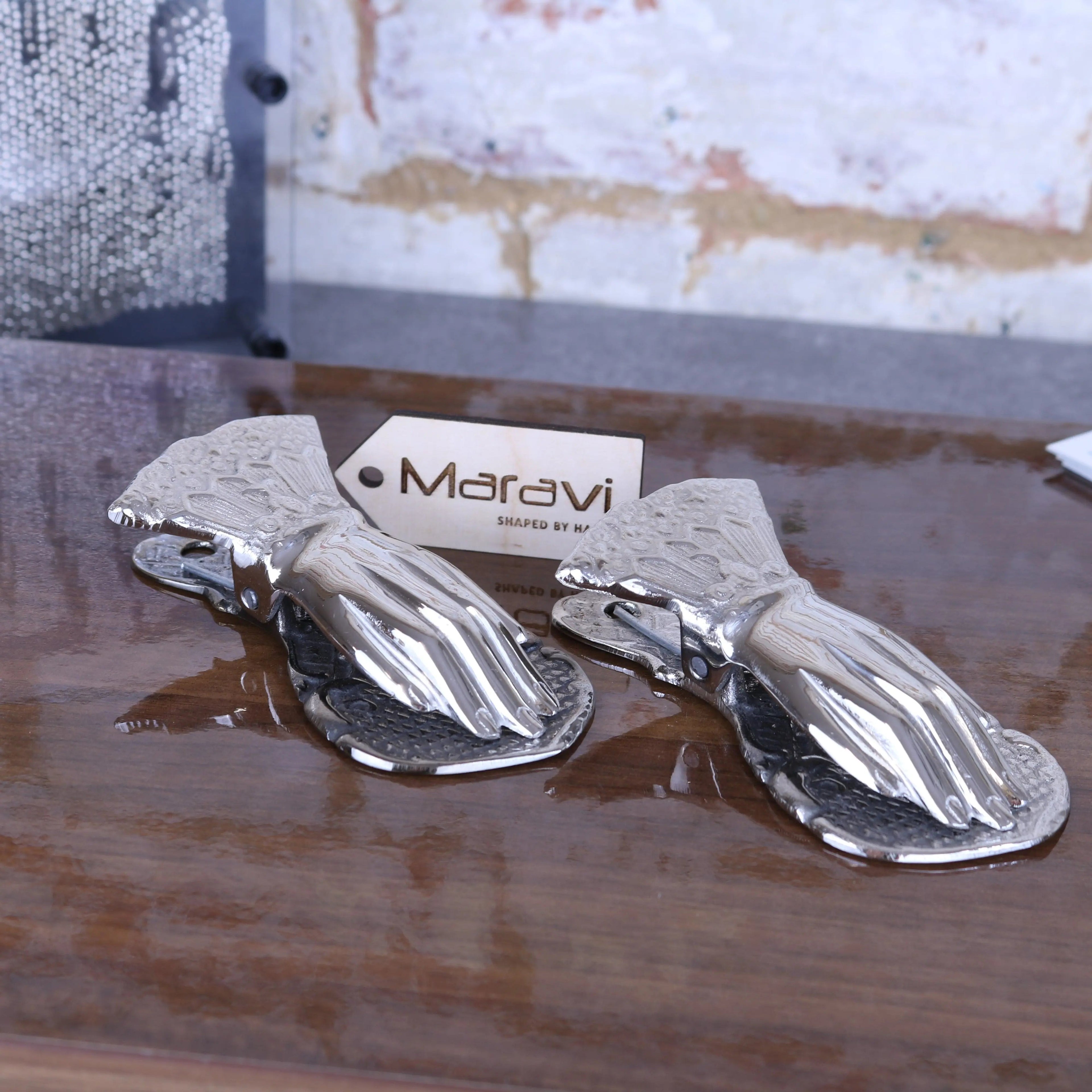 Nalot Hand Shaped Luxury Paper Clip Set of 2