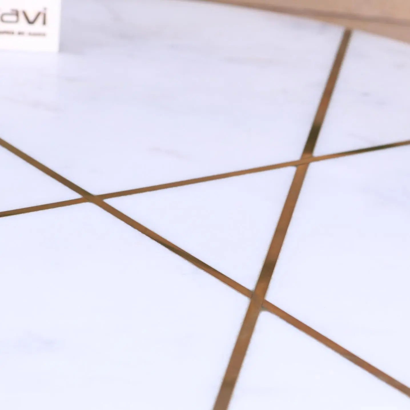 Salbari Round White Marble Side Table