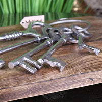 Dubha Vintage Bunch of Keys Ornament for Elegant Home Décor