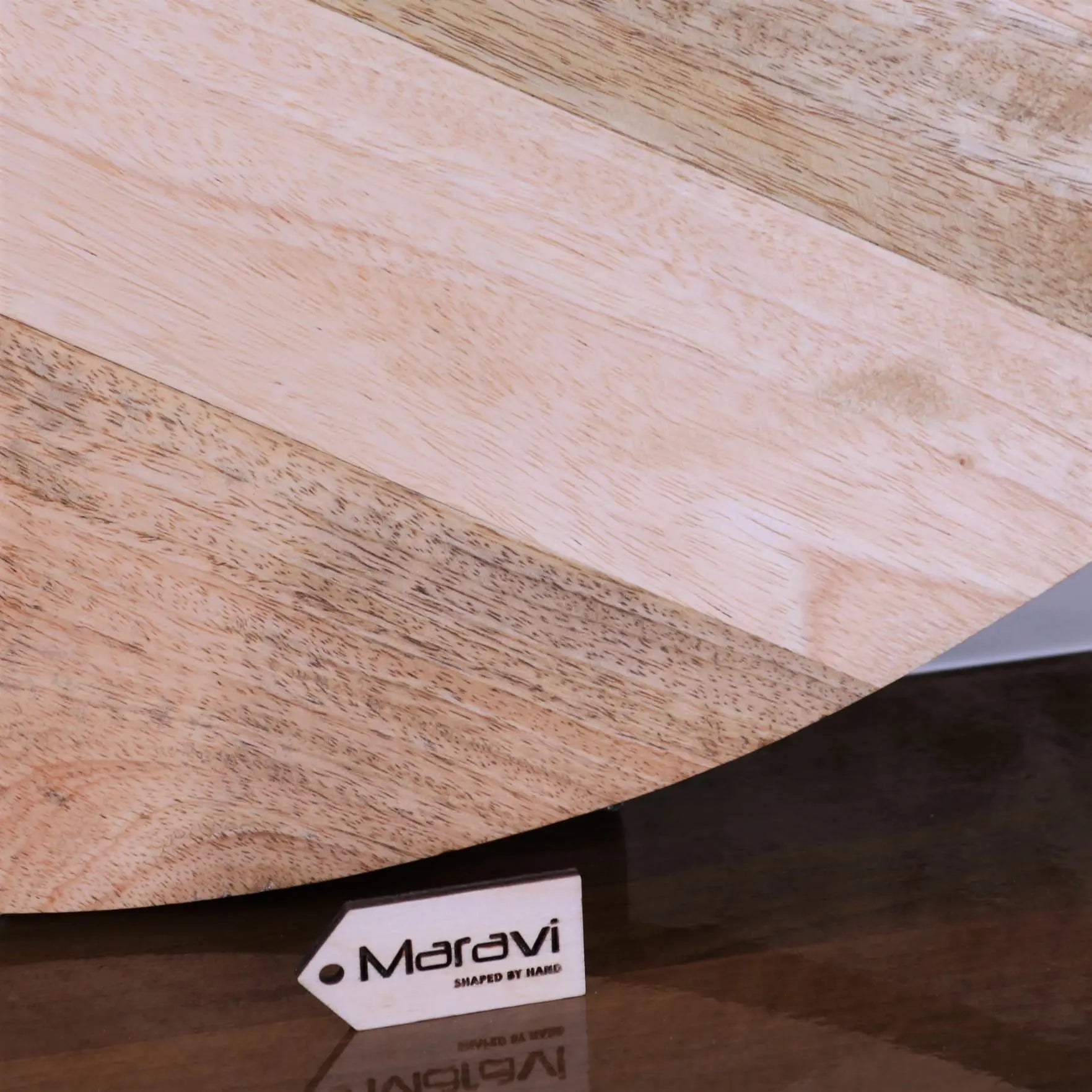 Dili Heart-Shaped Mango Wood Chopping Board 40cm