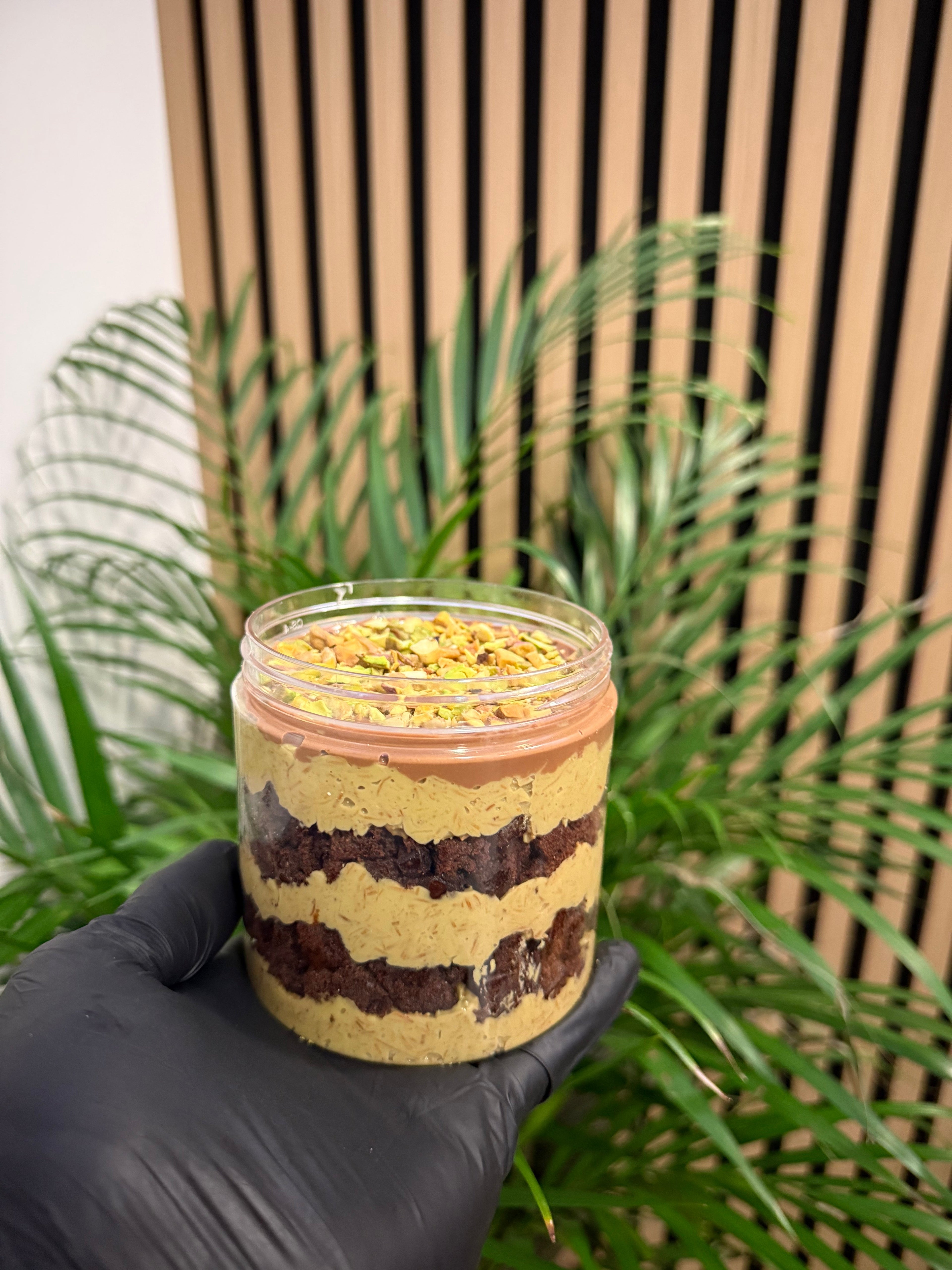 Pistachio Kunafa Dessert Pot - 500g