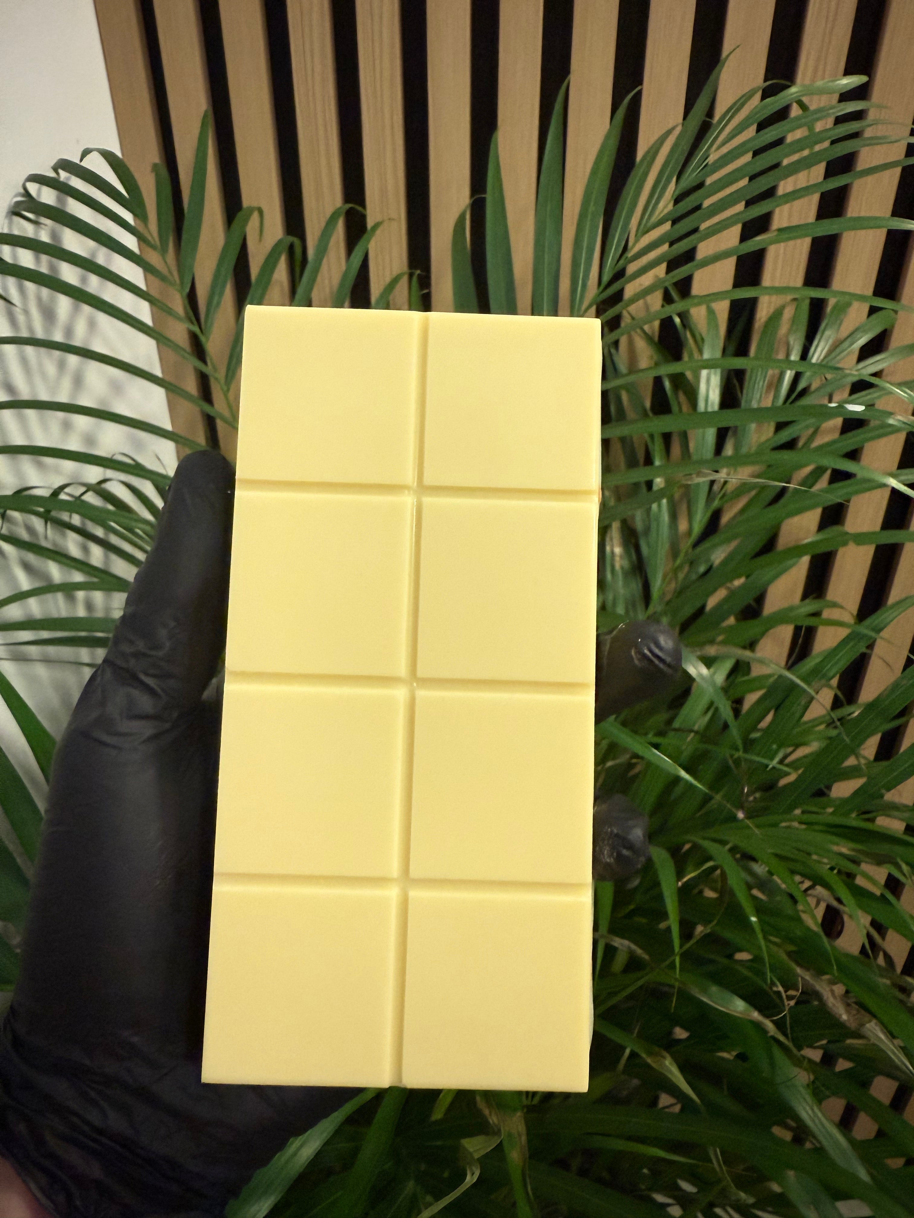 The Cookies & Cream Bar
