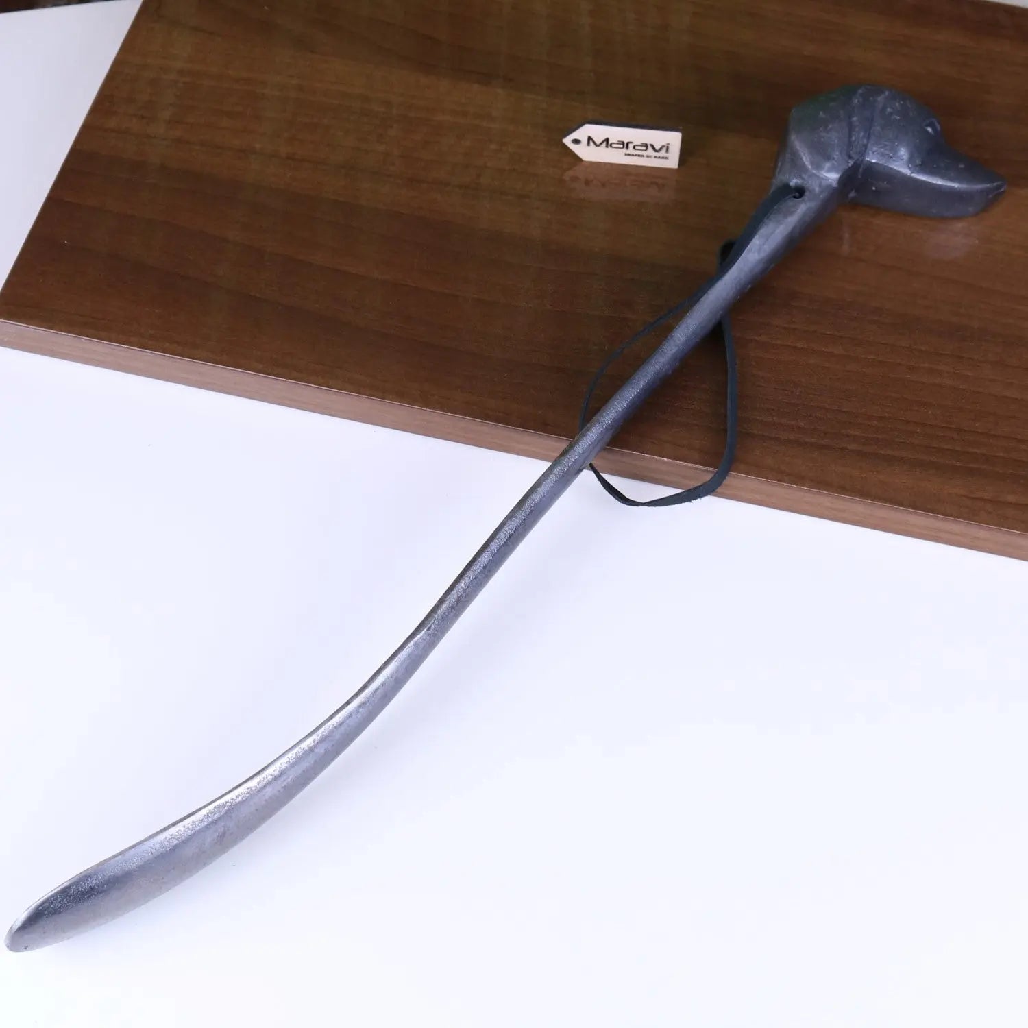 Kasha Antique Dog Head Shoe Horn in Gunmetal Grey
