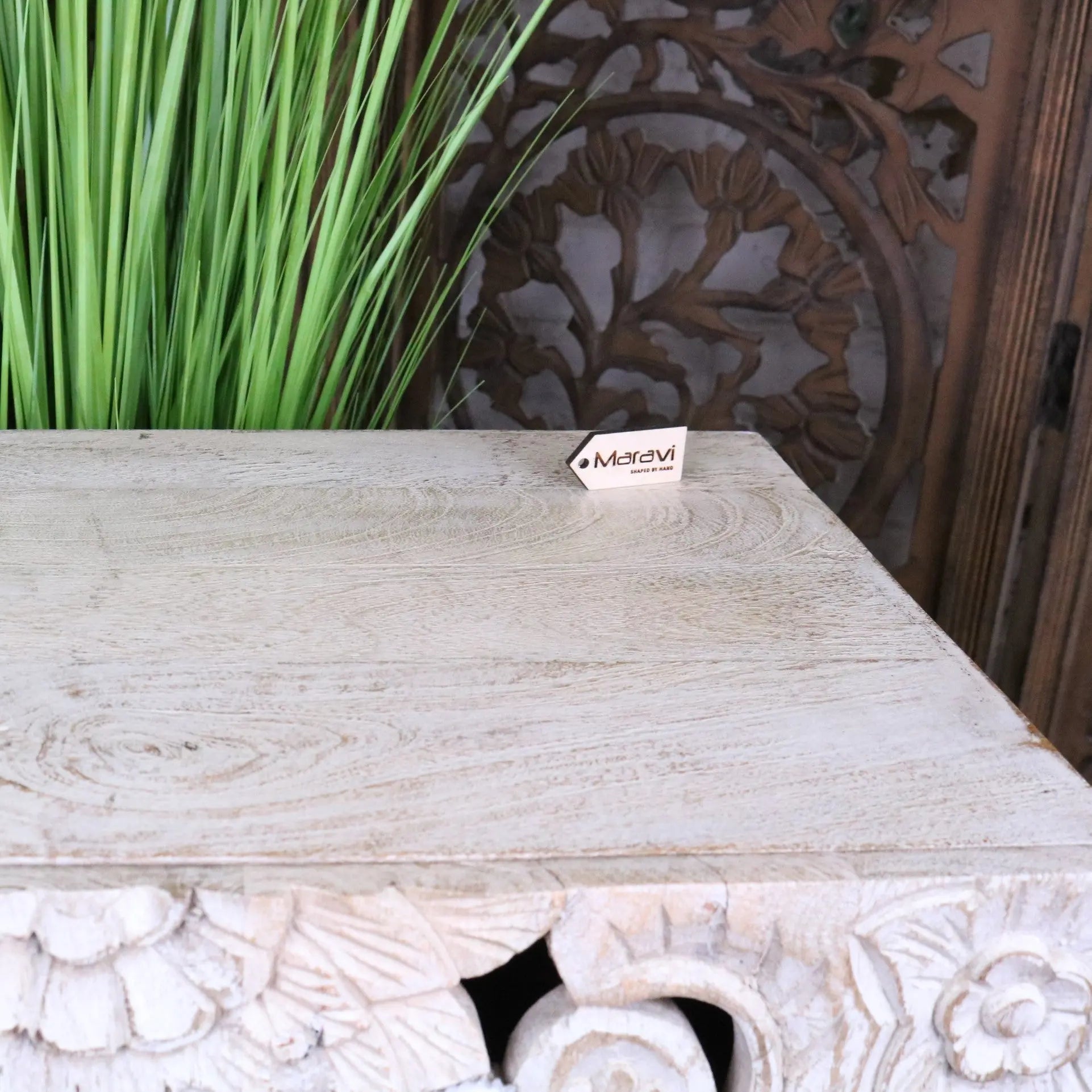 Kheda Mango Wood Bedside Cabinet Distressed White